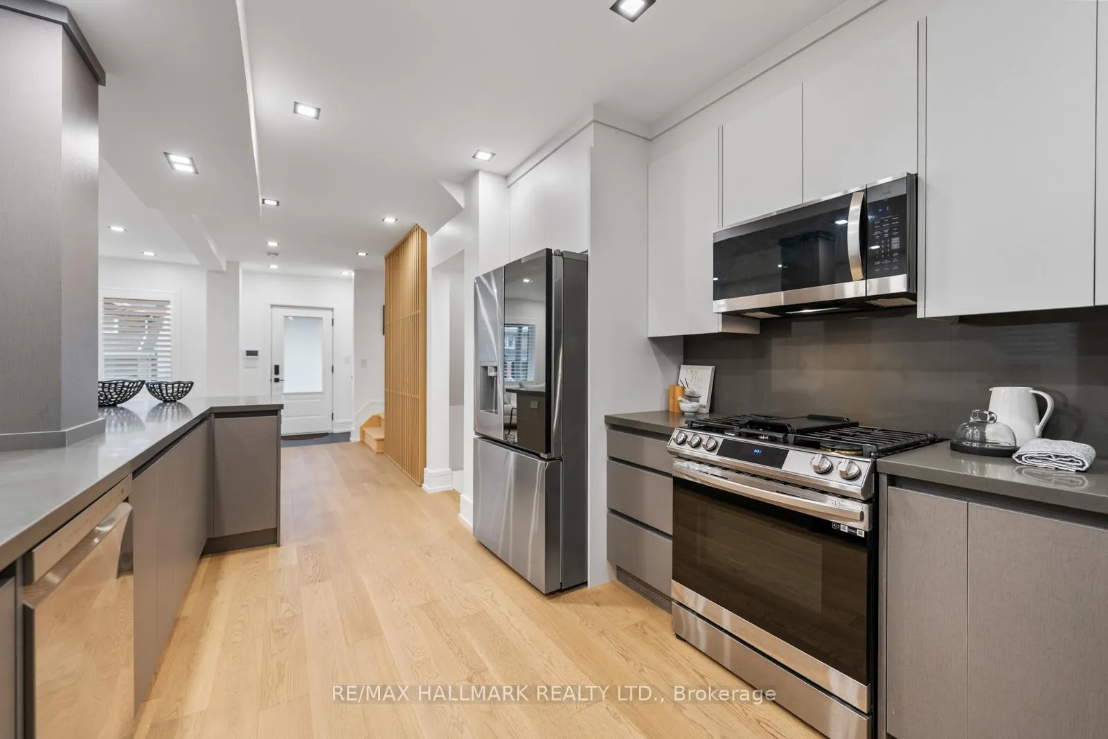 Photo 11 of 86 Albertus Avenue, Toronto, Lawrence Park South — HOMEH