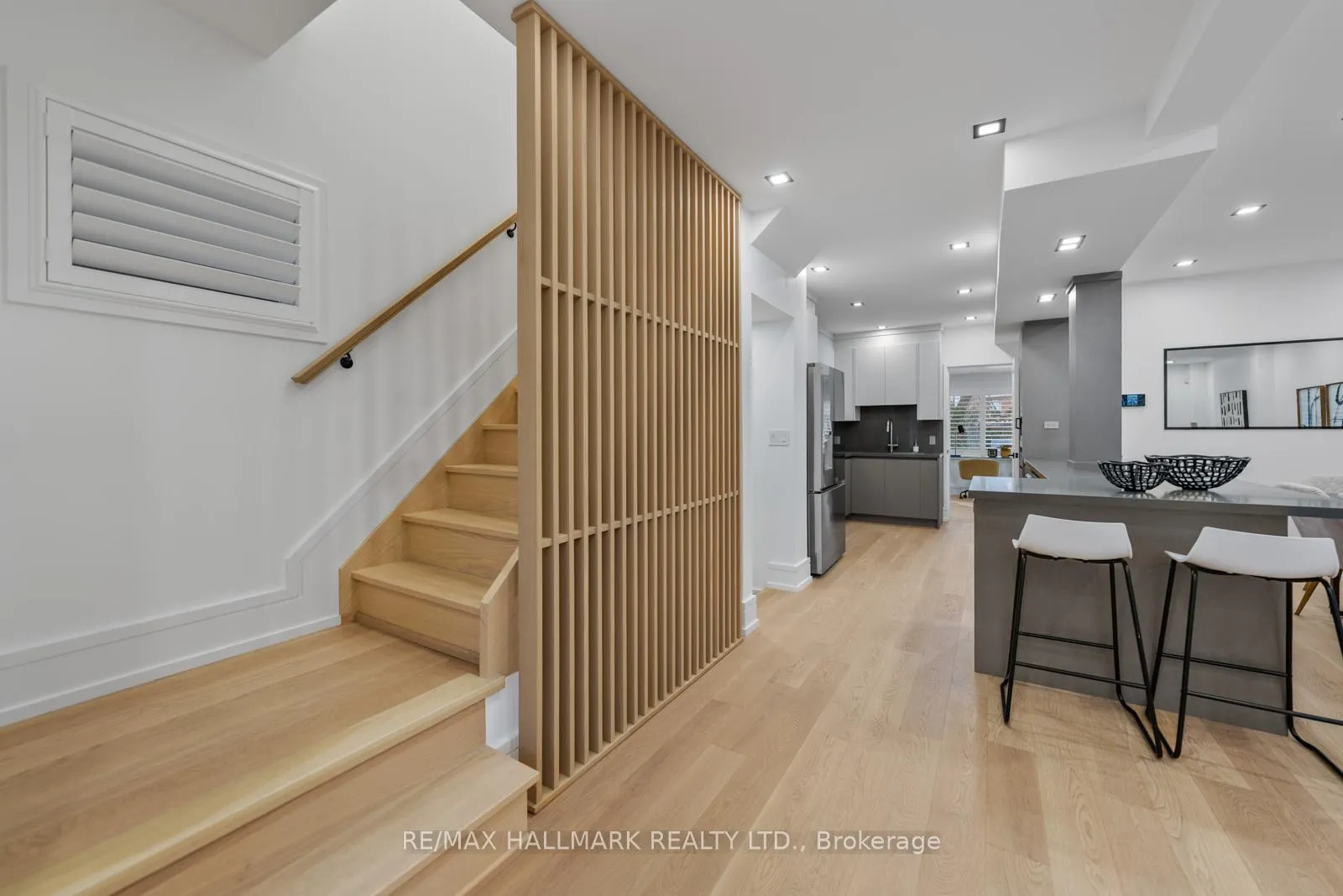 Photo 19 of 86 Albertus Avenue, Toronto, Lawrence Park South — HOMEH
