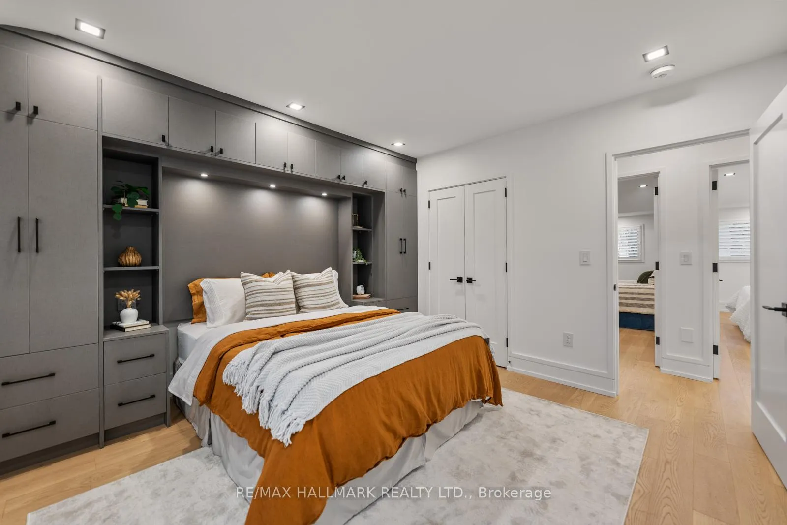 Photo 23 of 86 Albertus Avenue, Toronto, Lawrence Park South — HOMEH