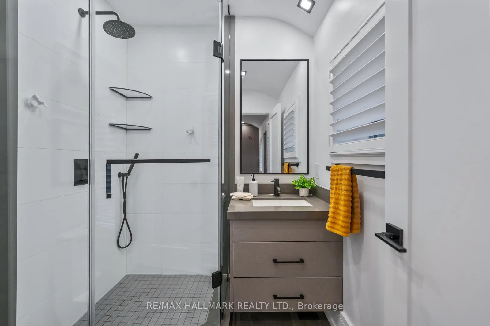 Photo 24 of 86 Albertus Avenue, Toronto, Lawrence Park South — HOMEH