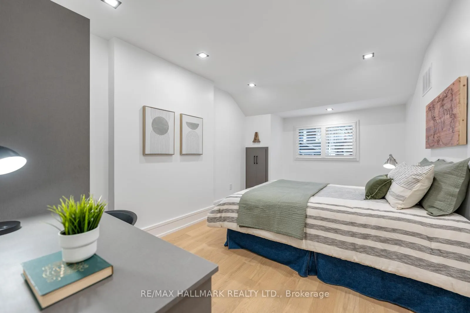 Photo 27 of 86 Albertus Avenue, Toronto, Lawrence Park South — HOMEH