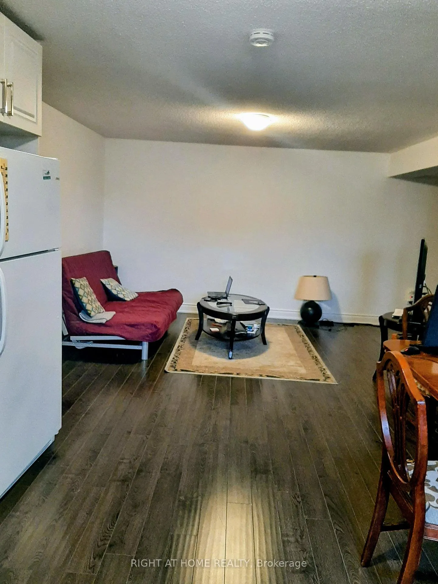 Photo 5 of Unit 1, 58 Benjamin Drive, Vaughan, East Woodbridge — HOMEH