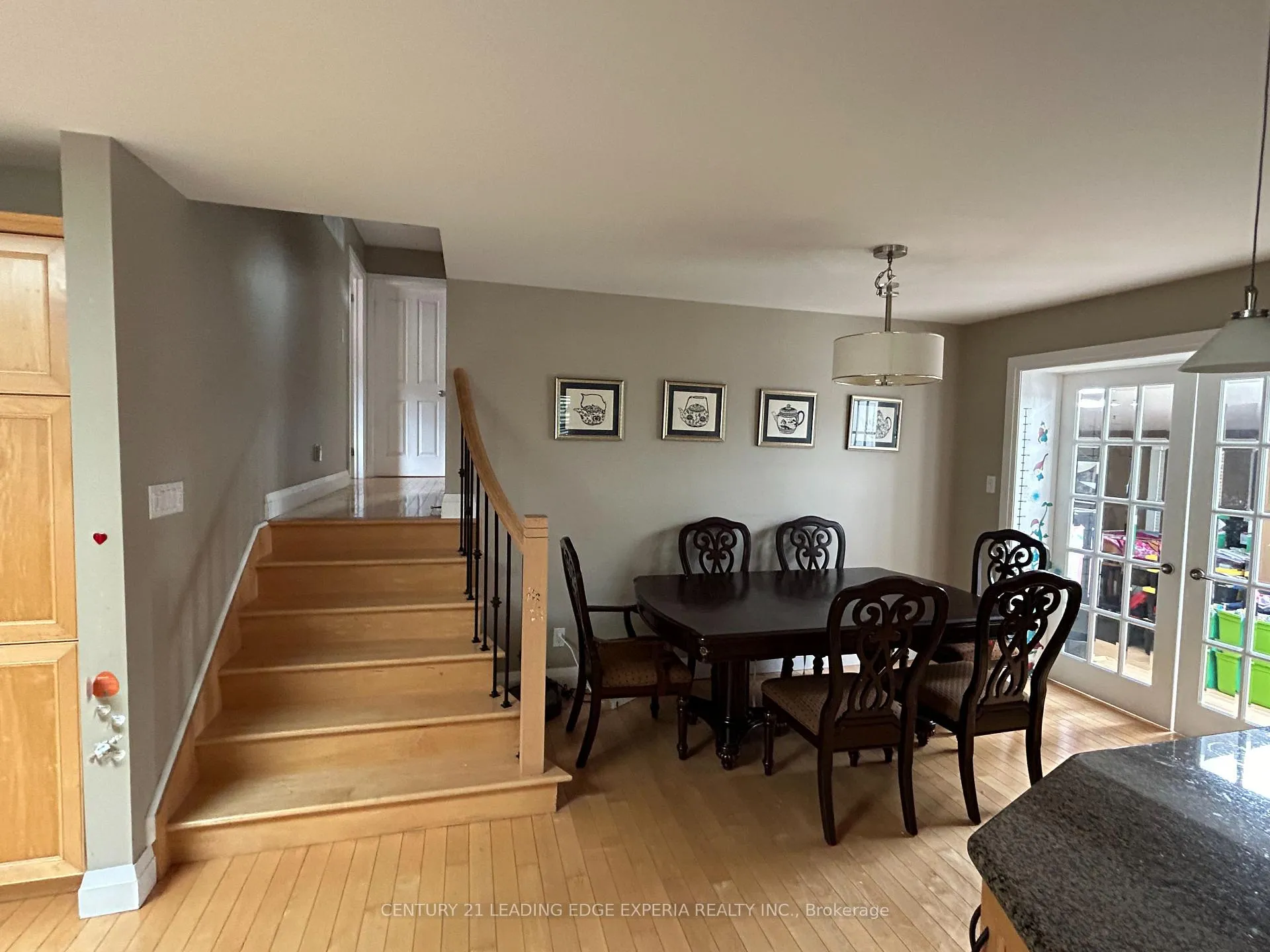 Photo 8 of 5 Southdale Drive, Markham, Bullock — HOMEH