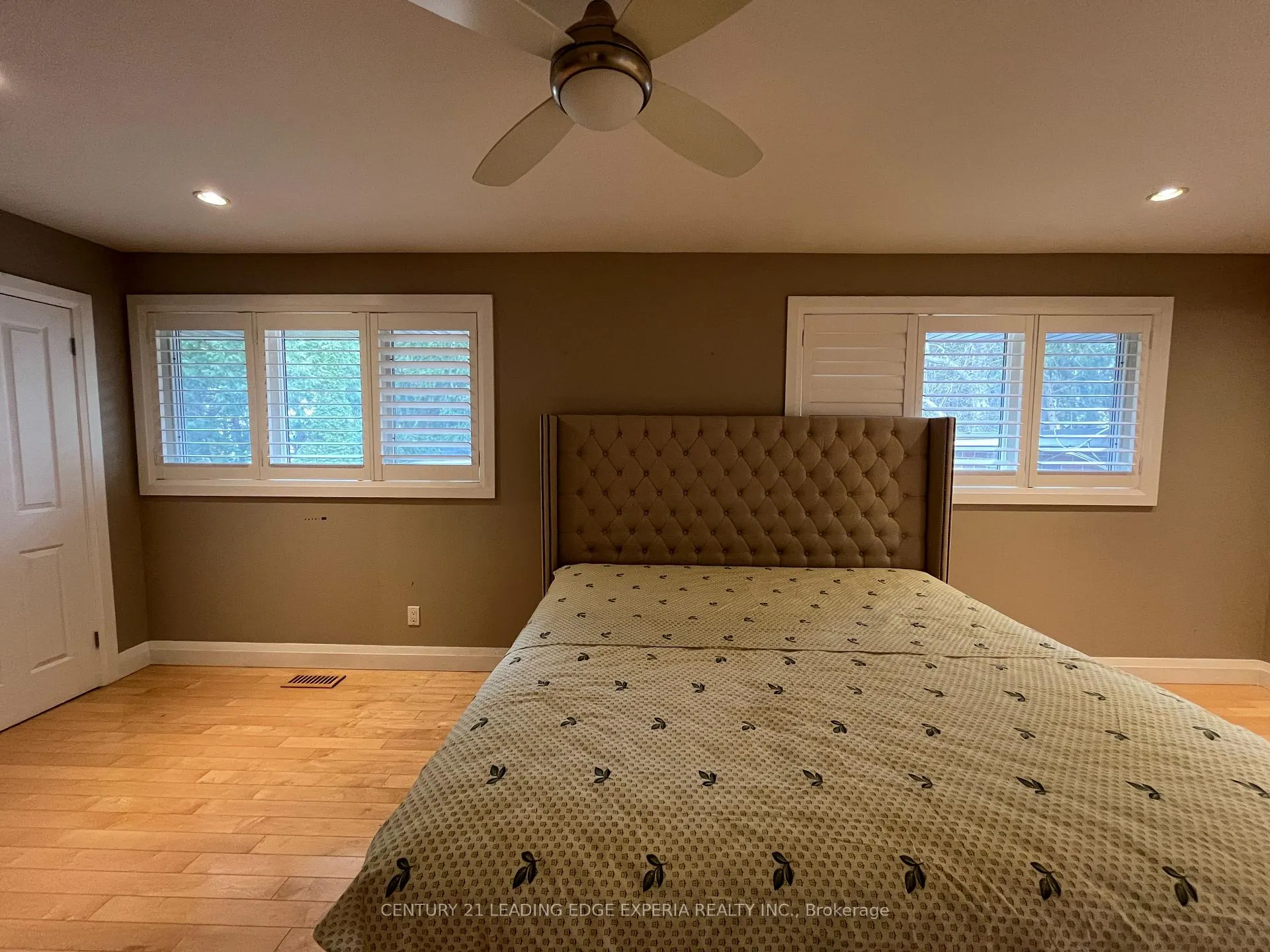Photo 13 of 5 Southdale Drive, Markham, Bullock — HOMEH
