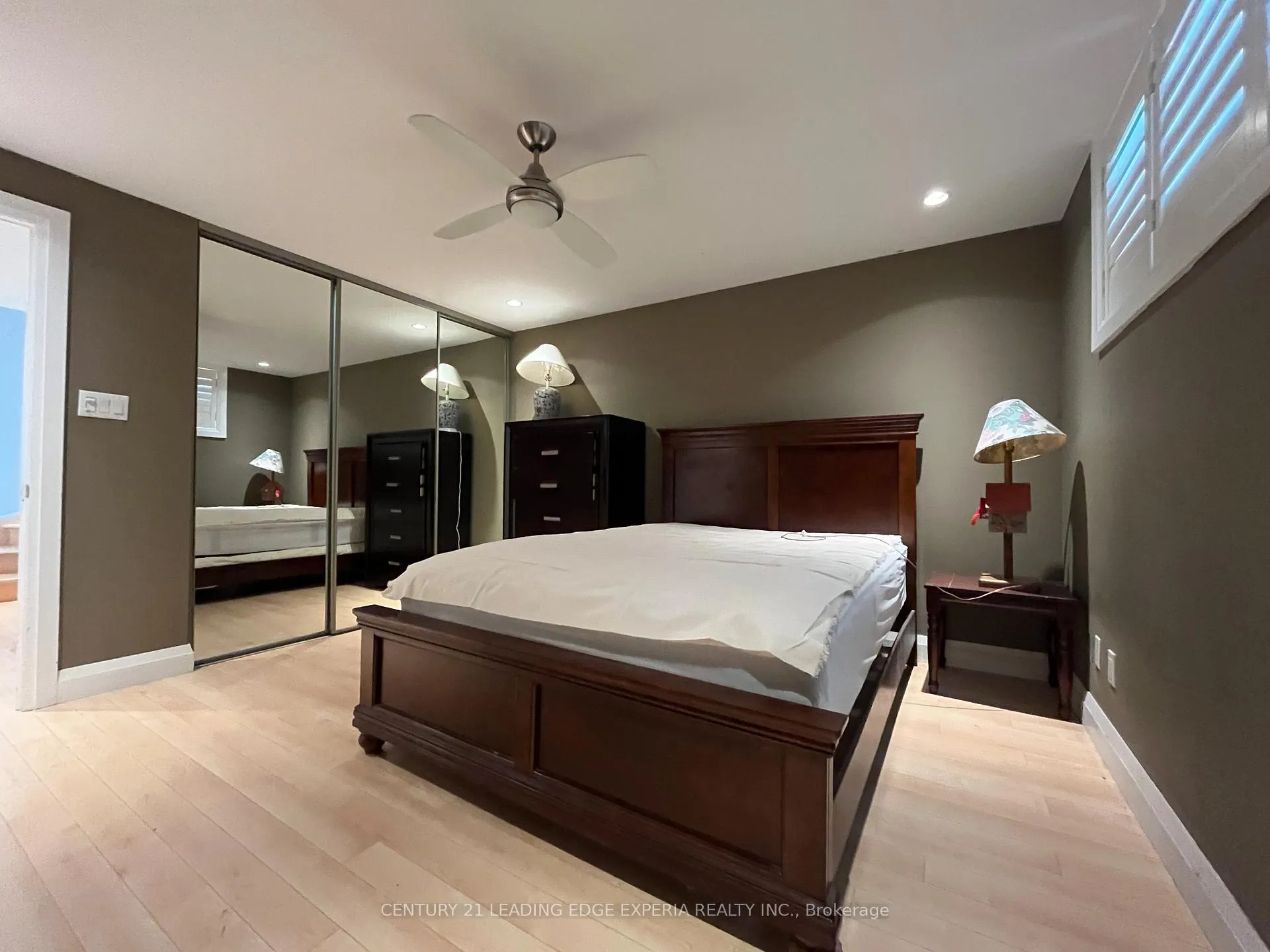 Photo 23 of 5 Southdale Drive, Markham, Bullock — HOMEH