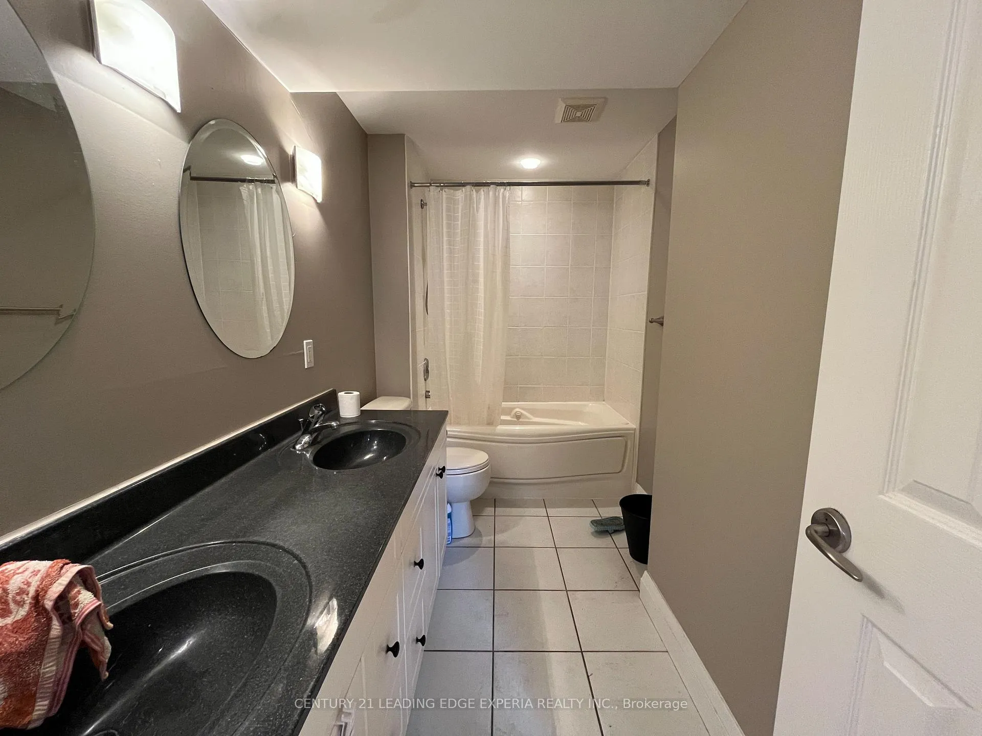Photo 24 of 5 Southdale Drive, Markham, Bullock — HOMEH
