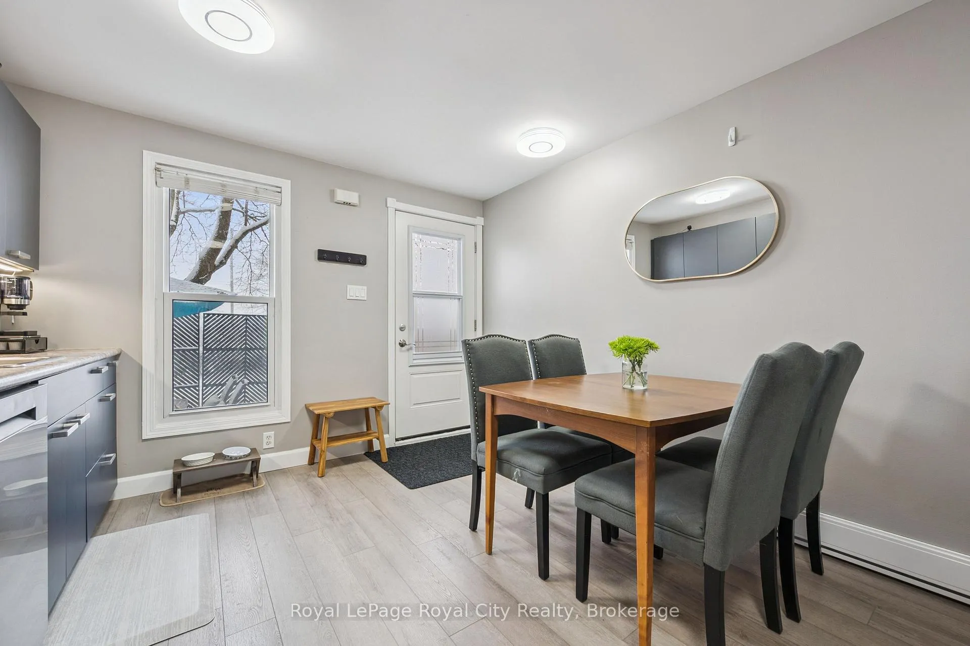Photo 6 of Unit 8, 86 Burns Drive, Guelph, Riverside Park — HOMEH