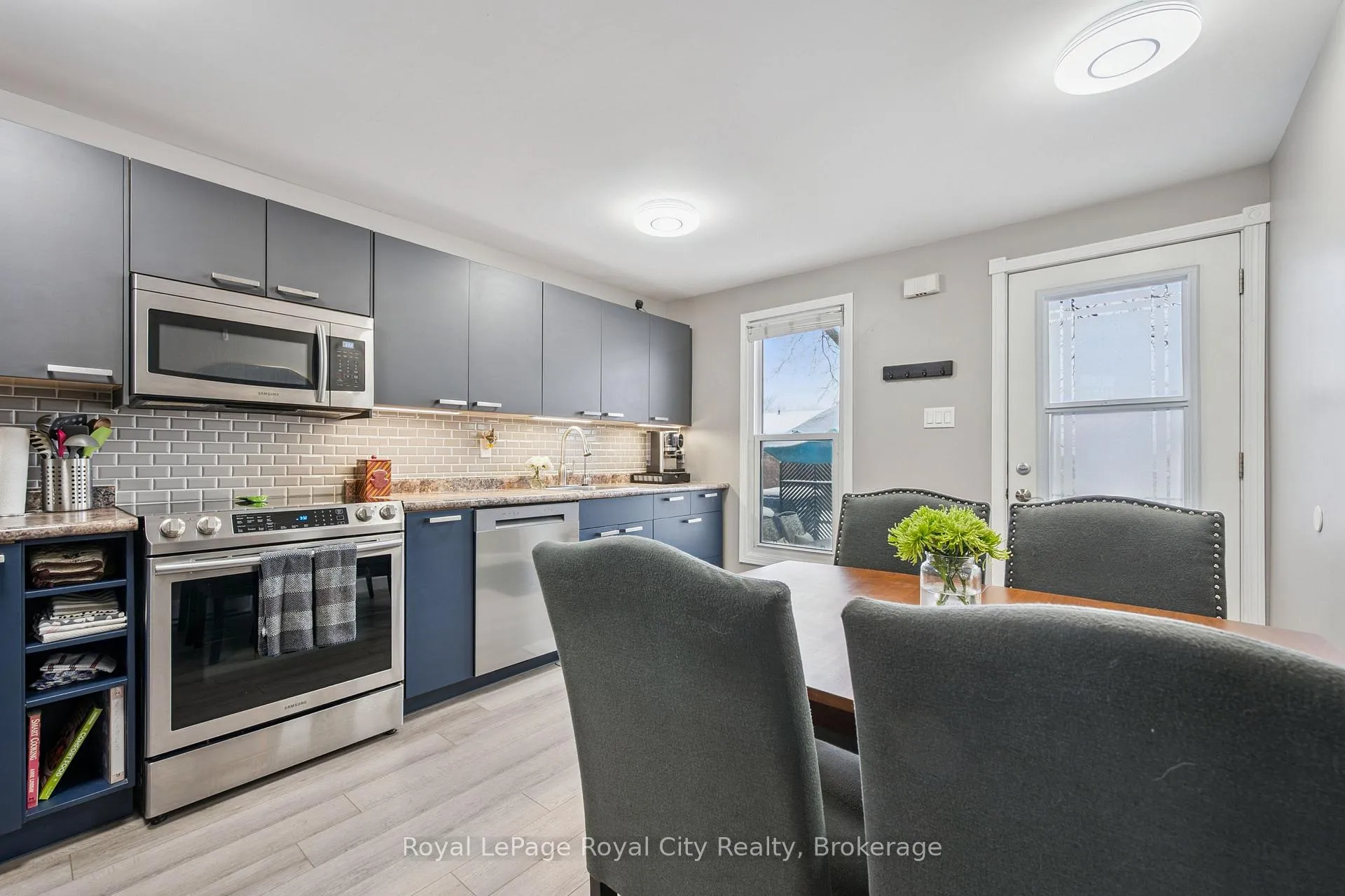 Photo 9 of Unit 8, 86 Burns Drive, Guelph, Riverside Park — HOMEH