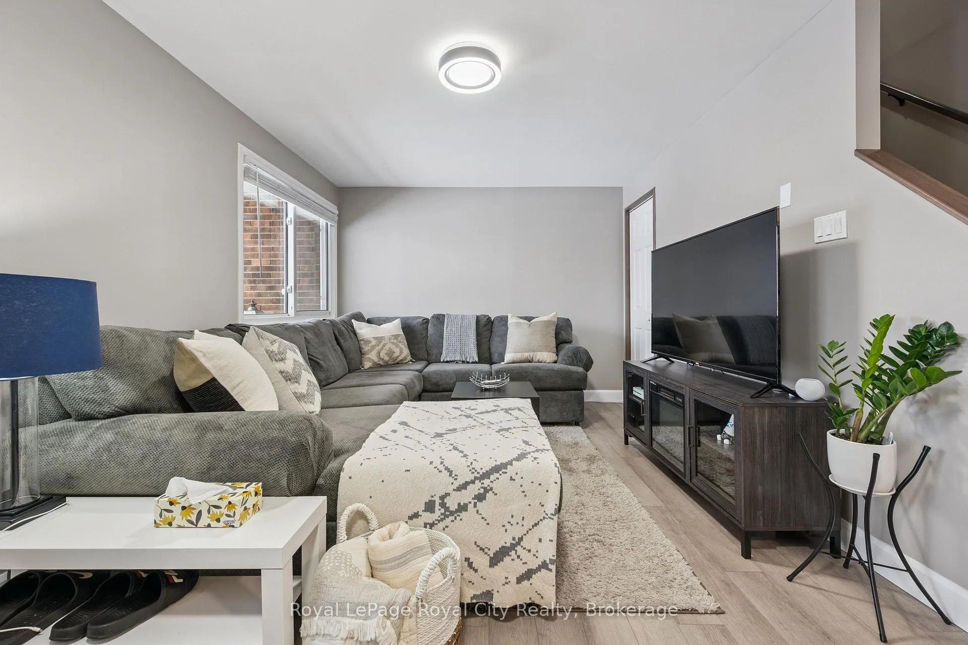 Photo 16 of Unit 8, 86 Burns Drive, Guelph, Riverside Park — HOMEH