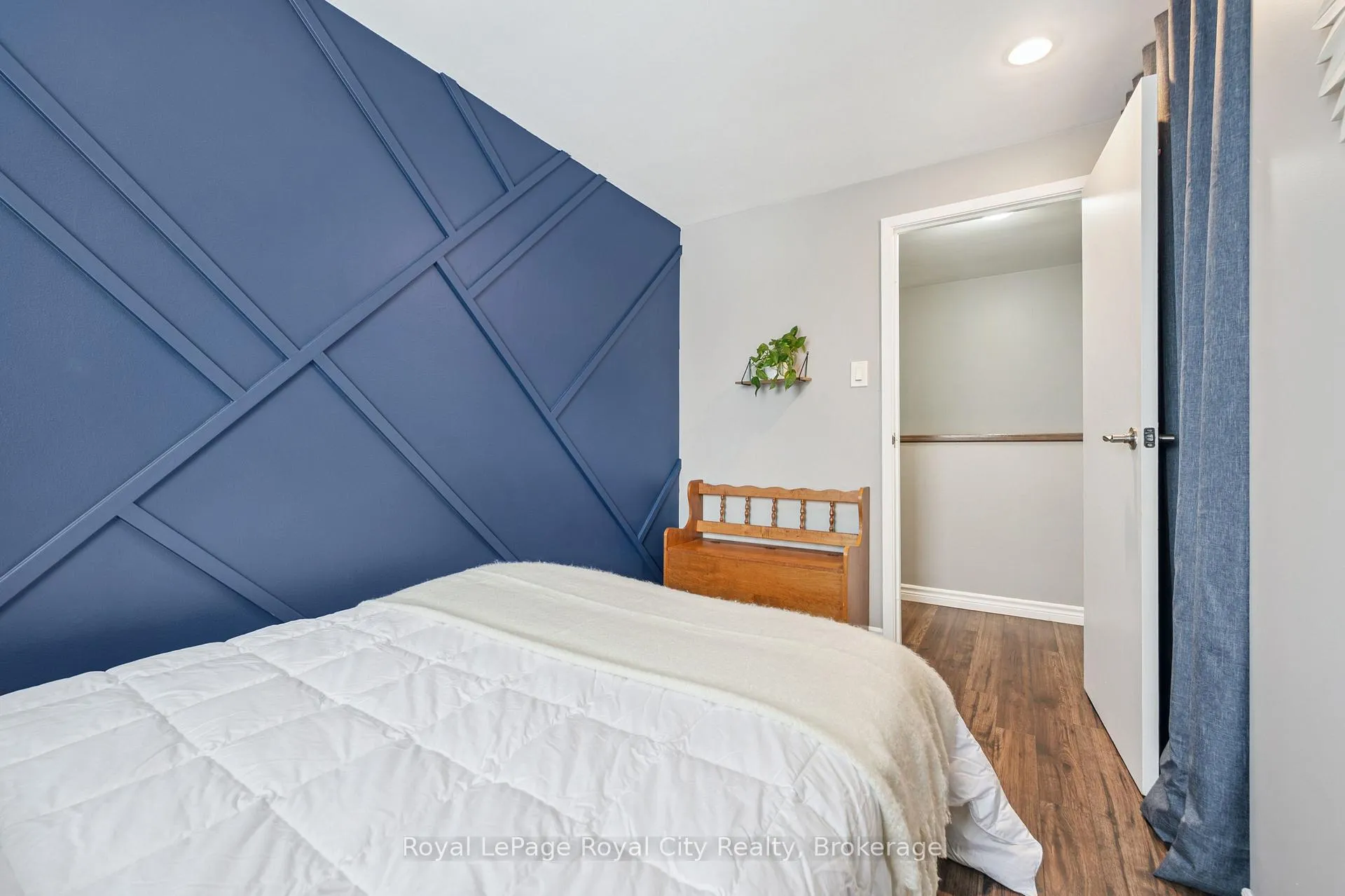 Photo 23 of Unit 8, 86 Burns Drive, Guelph, Riverside Park — HOMEH