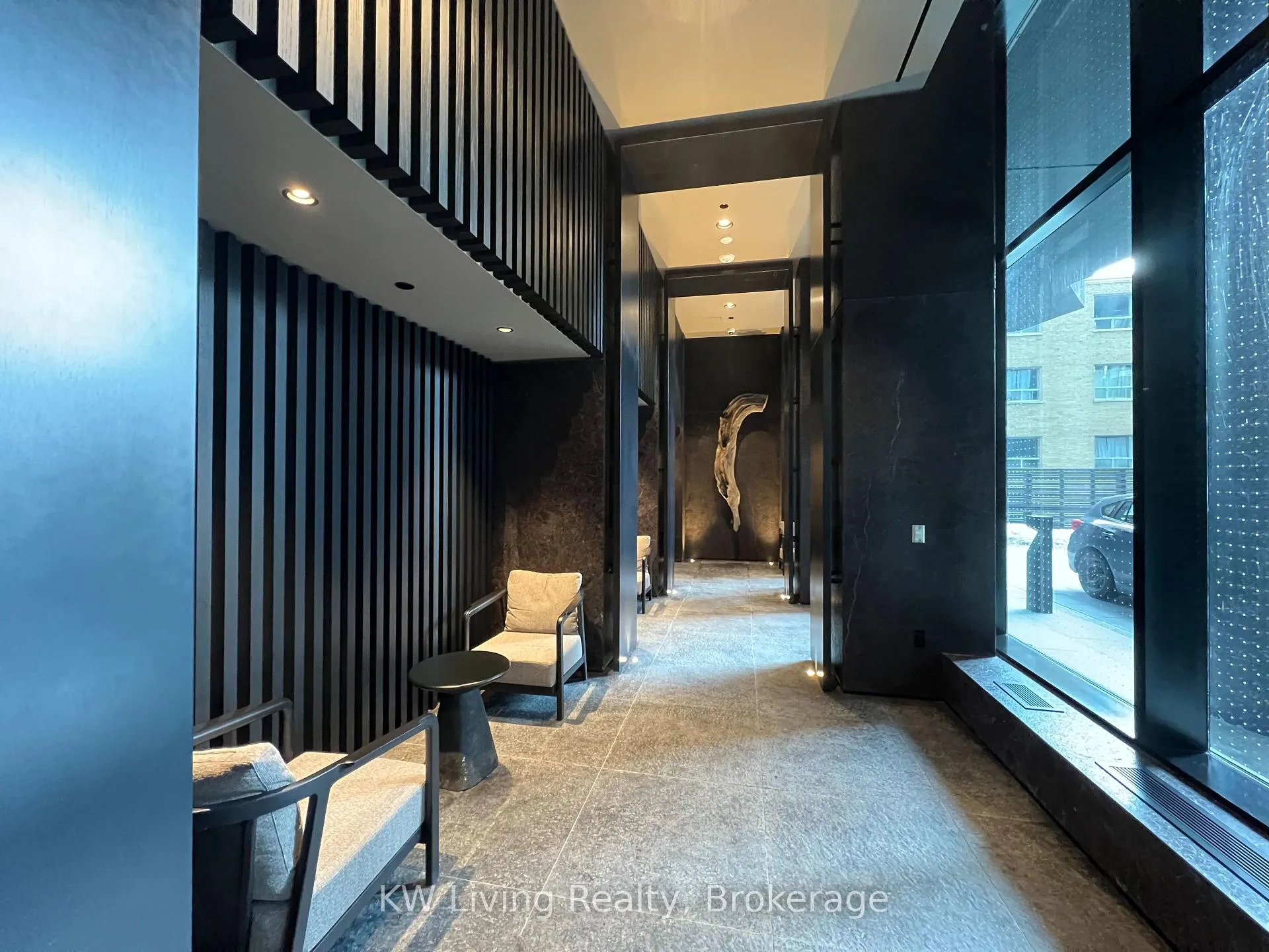 Photo 3 of Unit 2903, 110 Broadway Avenue, Toronto, Mount Pleasant West — HOMEH