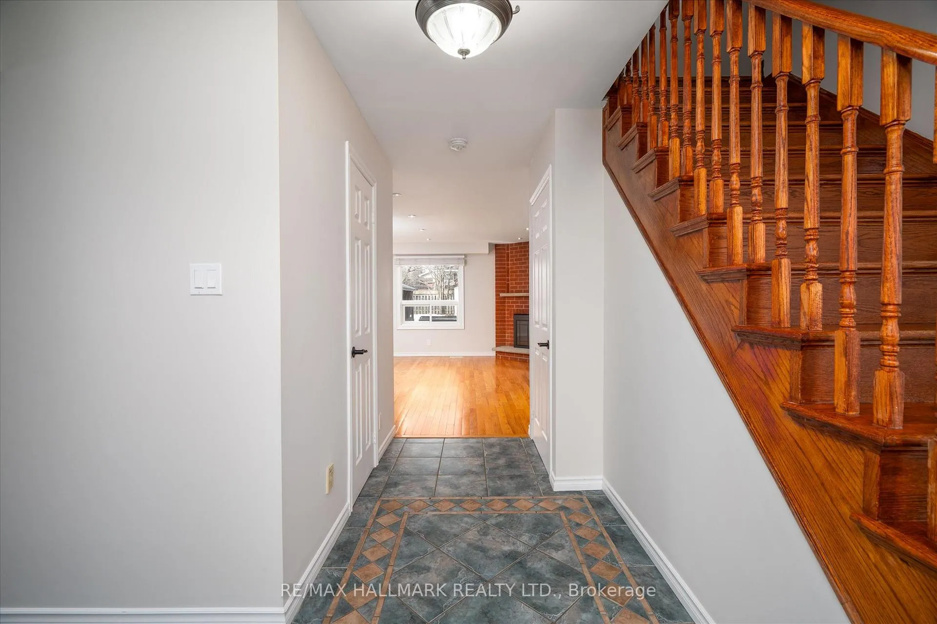 Photo 6 of 12 Ladyburn Drive, Georgina, Keswick North — HOMEH