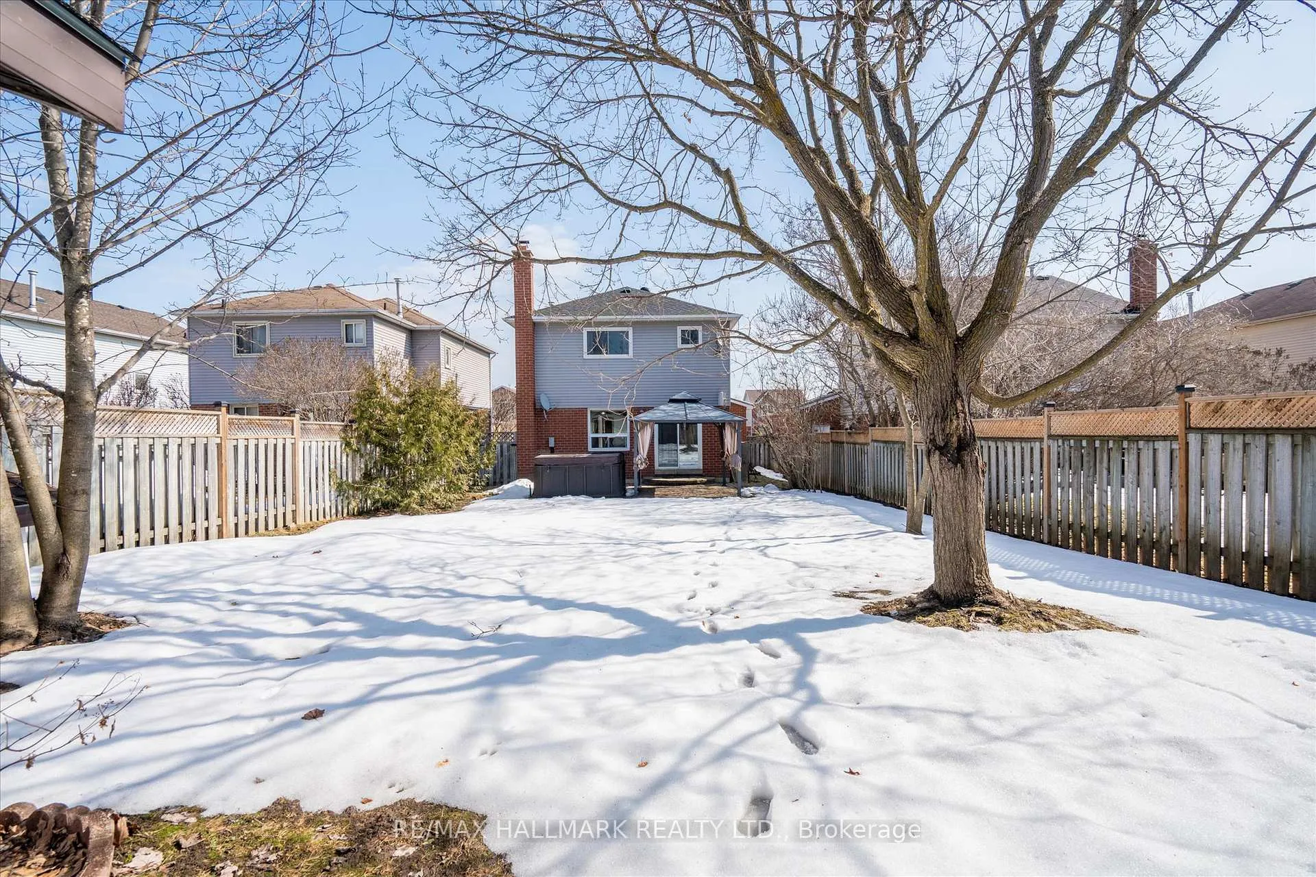 Photo 37 of 12 Ladyburn Drive, Georgina, Keswick North — HOMEH