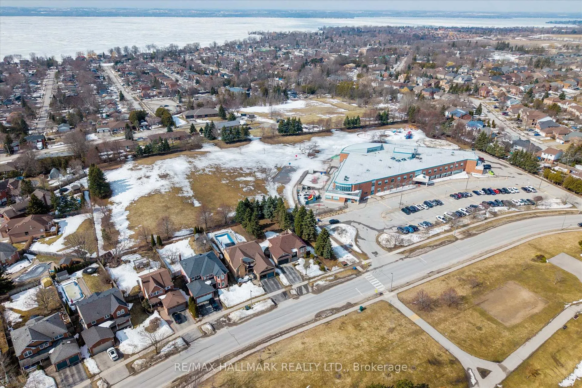 Photo 47 of 12 Ladyburn Drive, Georgina, Keswick North — HOMEH
