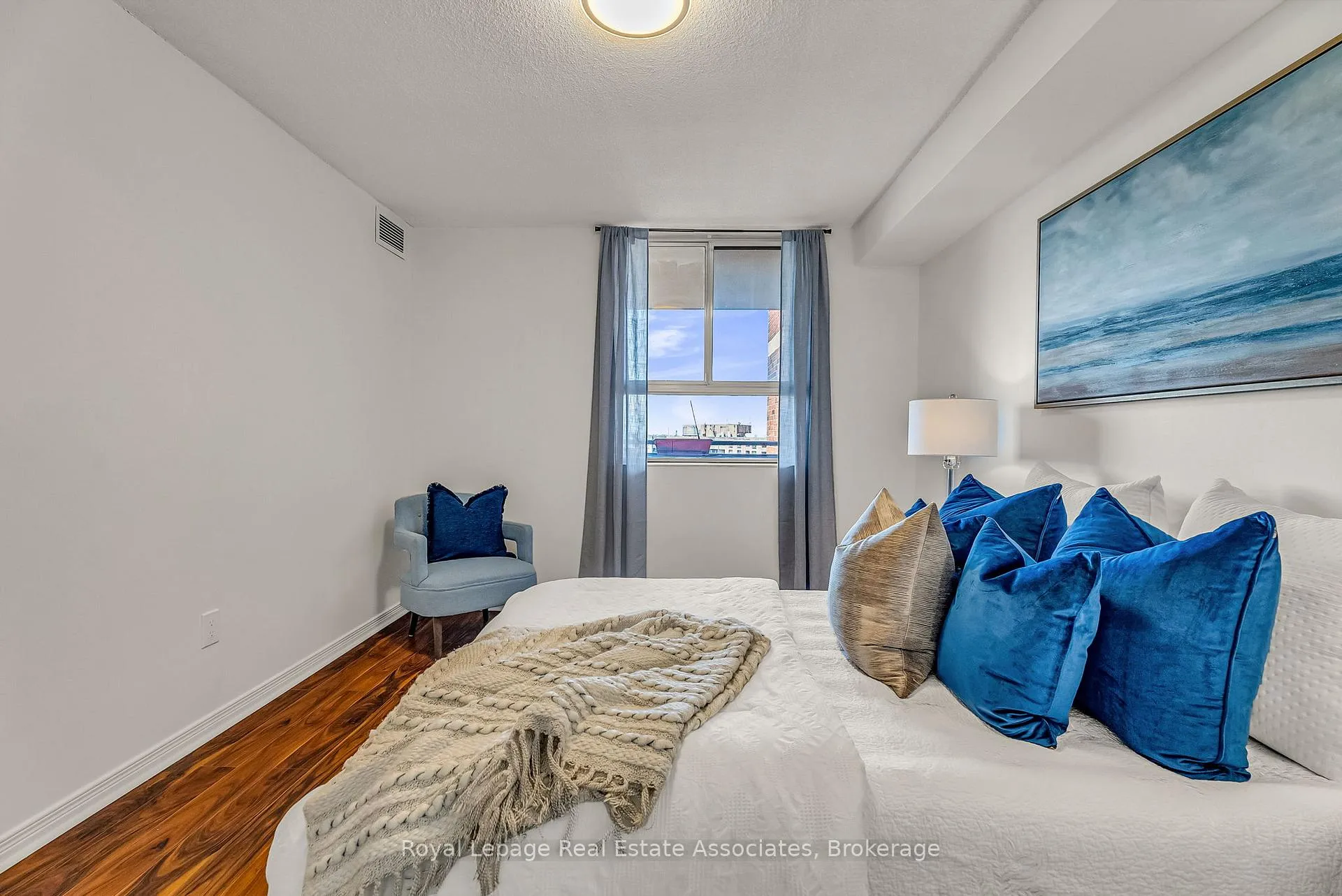 Photo 17 of Unit 1907, 234 Albion Road, Etobicoke, Elms-Old Rexdale — HOMEH