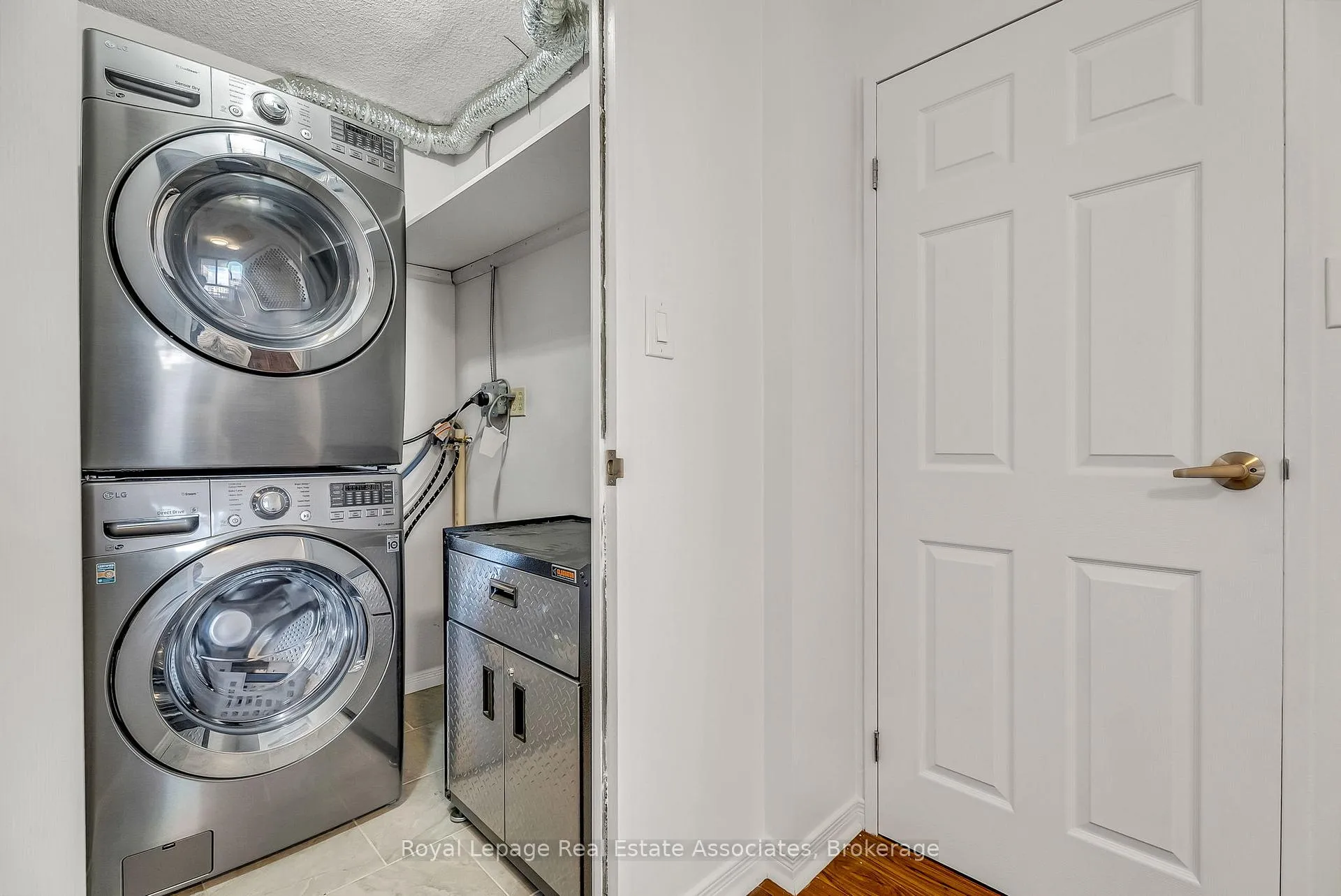 Photo 18 of Unit 1907, 234 Albion Road, Etobicoke, Elms-Old Rexdale — HOMEH