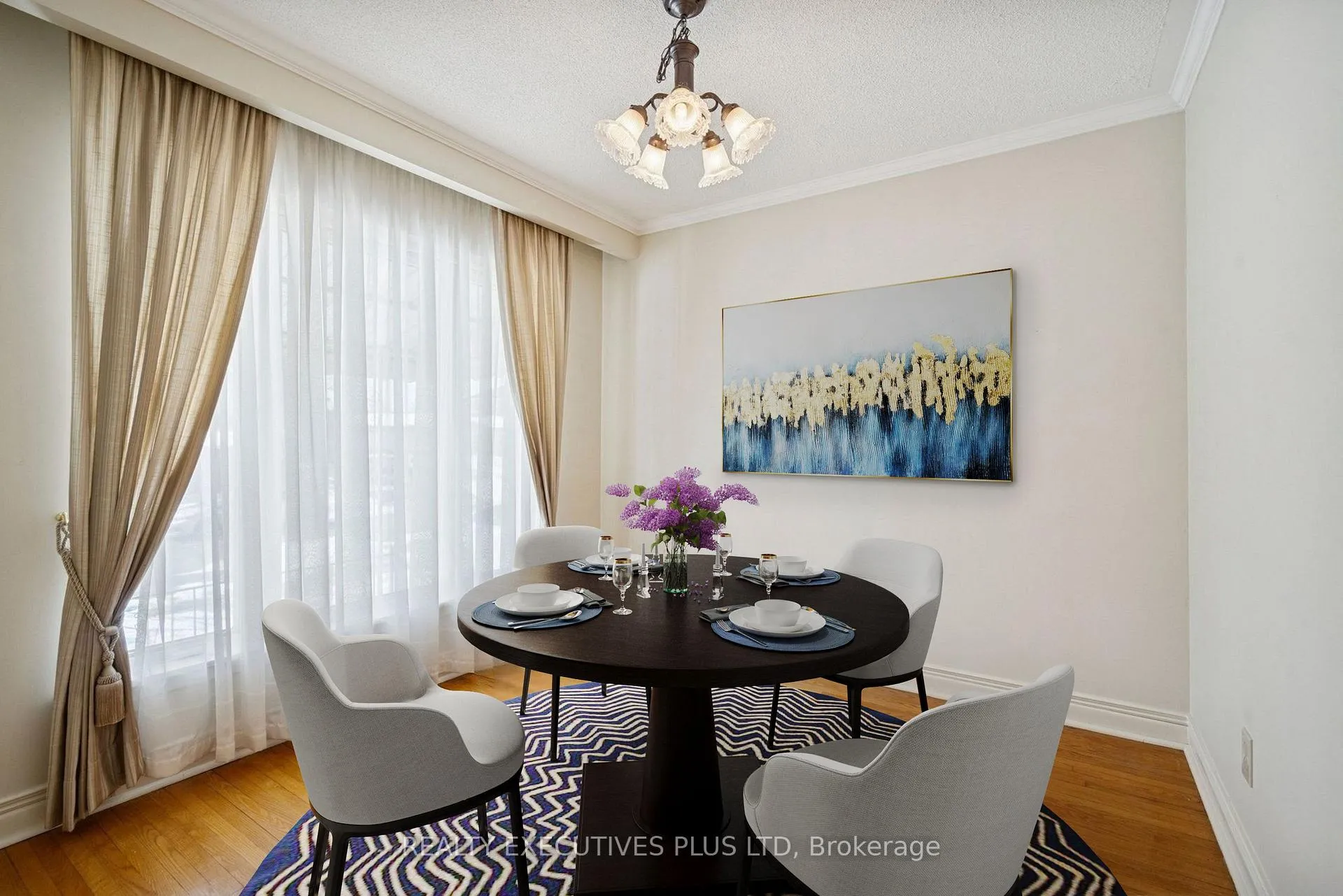 Photo 7 of 43 Marlebon Road, Etobicoke, West Humber-Clairville — HOMEH