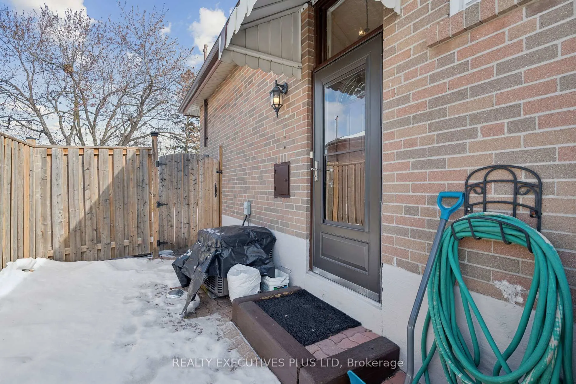 Photo 26 of 43 Marlebon Road, Etobicoke, West Humber-Clairville — HOMEH