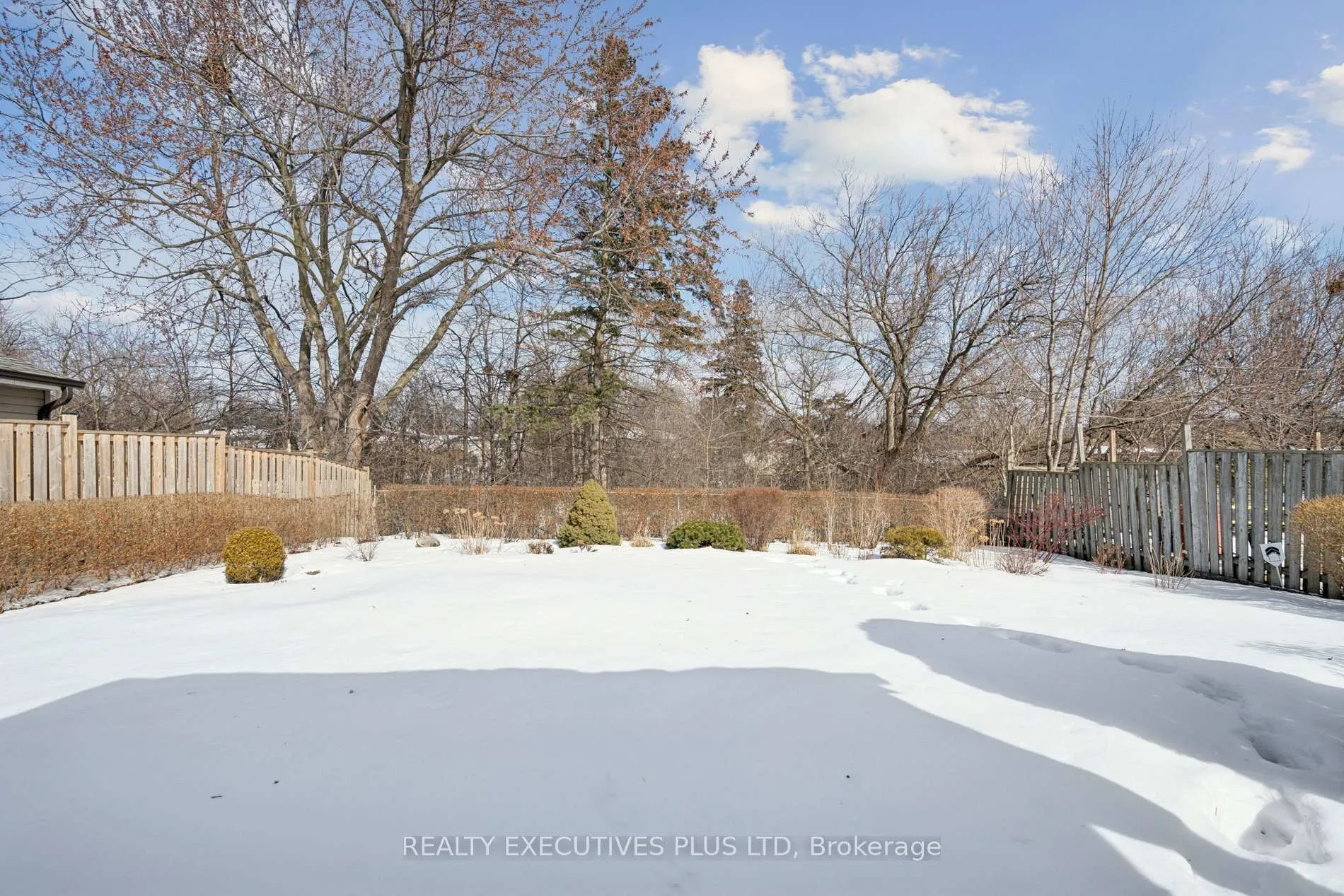 Photo 29 of 43 Marlebon Road, Etobicoke, West Humber-Clairville — HOMEH