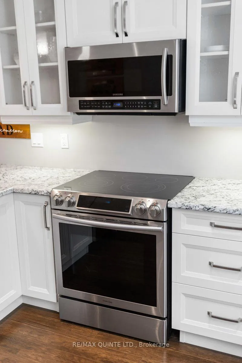 Photo 8 of 71 Aspen Drive, Quinte West, Murray Ward — HOMEH