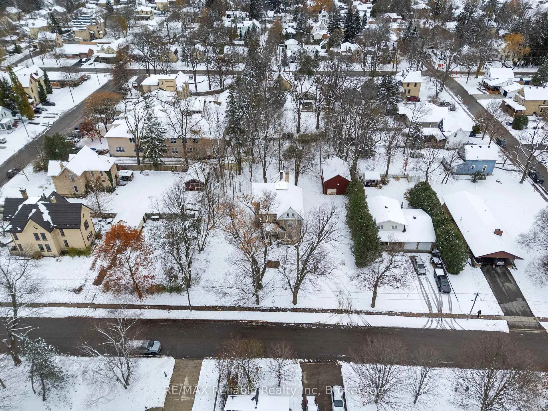 Photo 7 of 101 Centre Street, Huron East, Seaforth — HOMEH