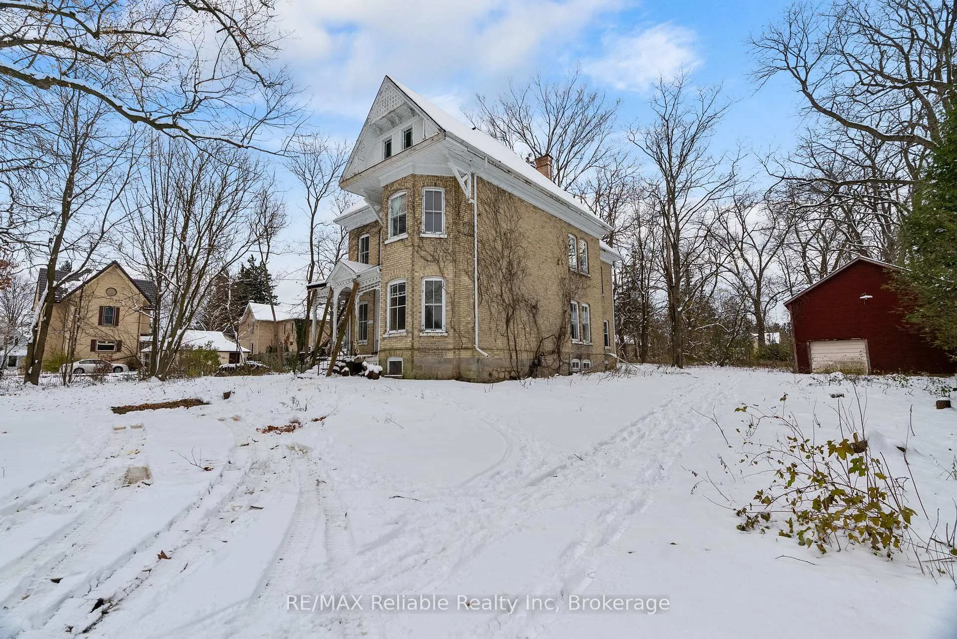 Photo 36 of 101 Centre Street, Huron East, Seaforth — HOMEH