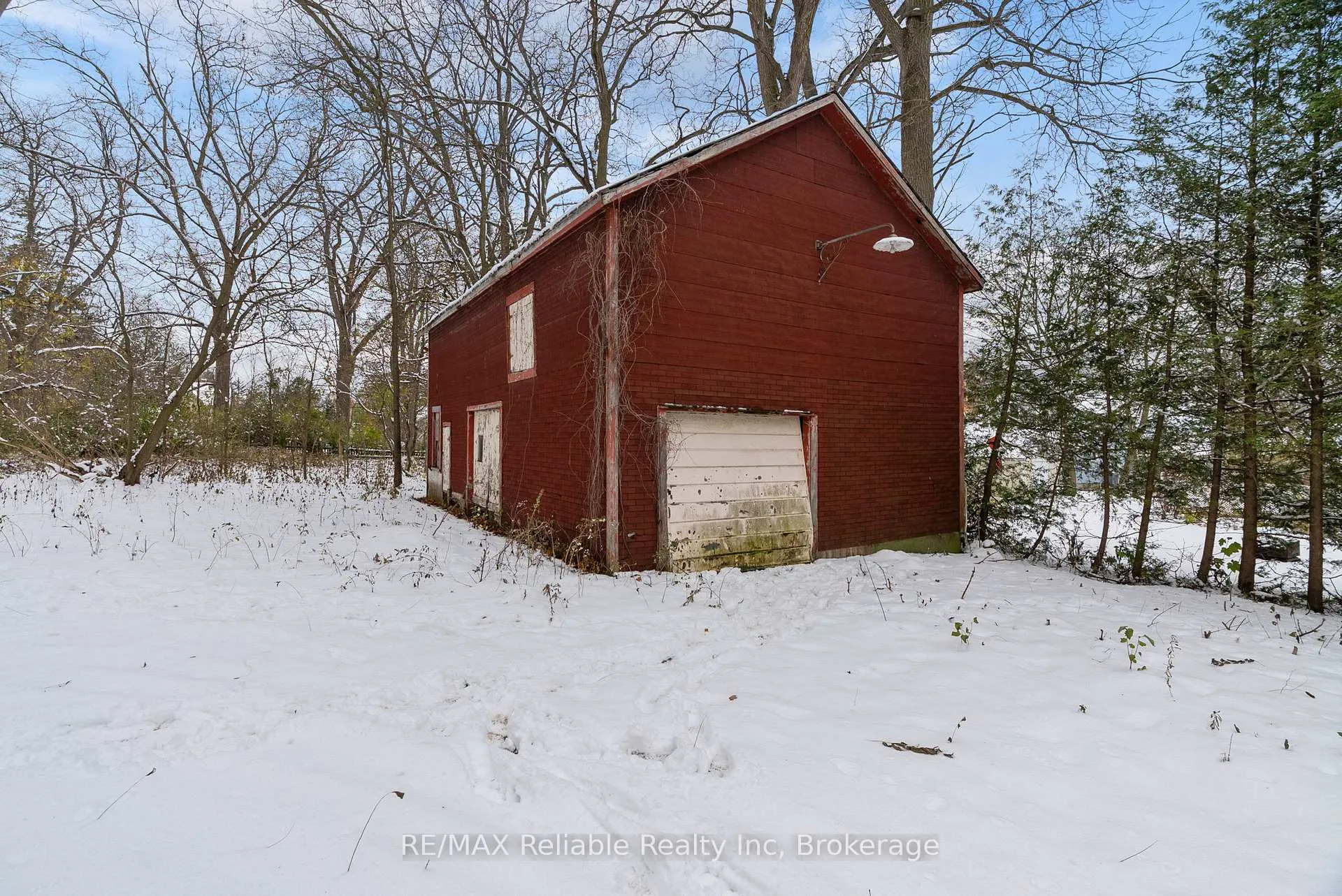 Photo 37 of 101 Centre Street, Huron East, Seaforth — HOMEH