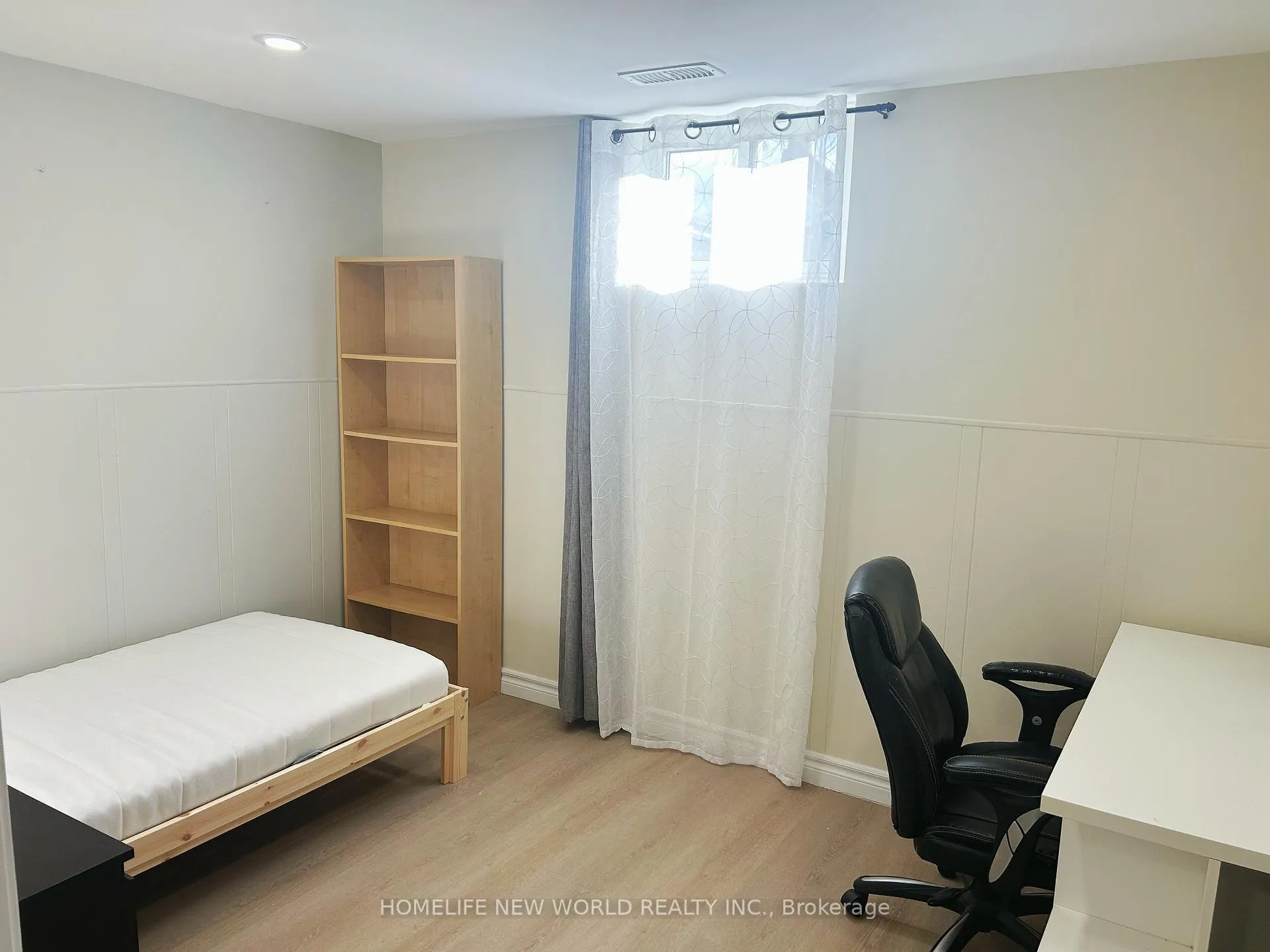 Photo 6 of Unit Basement, 173 Old Sheppard Avenue, North York, Pleasant View — HOMEH