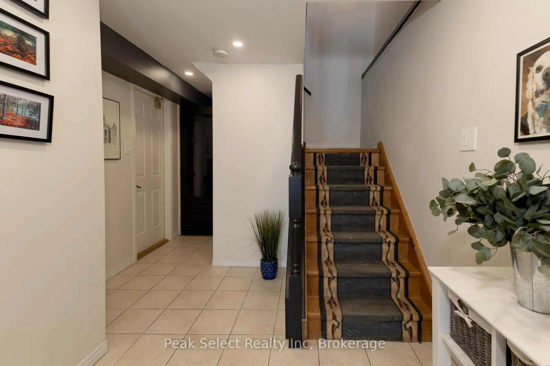 Photo 8 of 41 Southvale Road, St. Marys — HOMEH