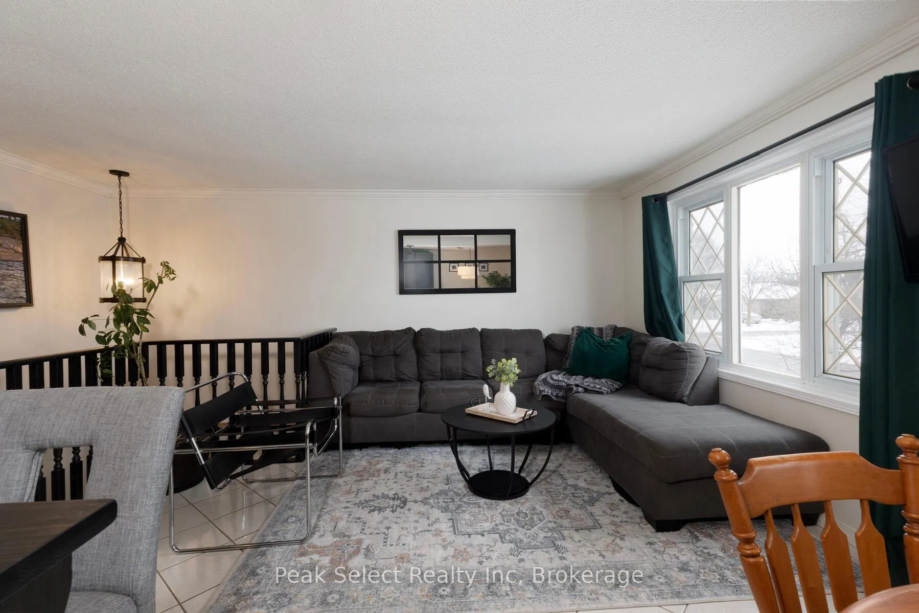 Photo 11 of 41 Southvale Road, St. Marys — HOMEH