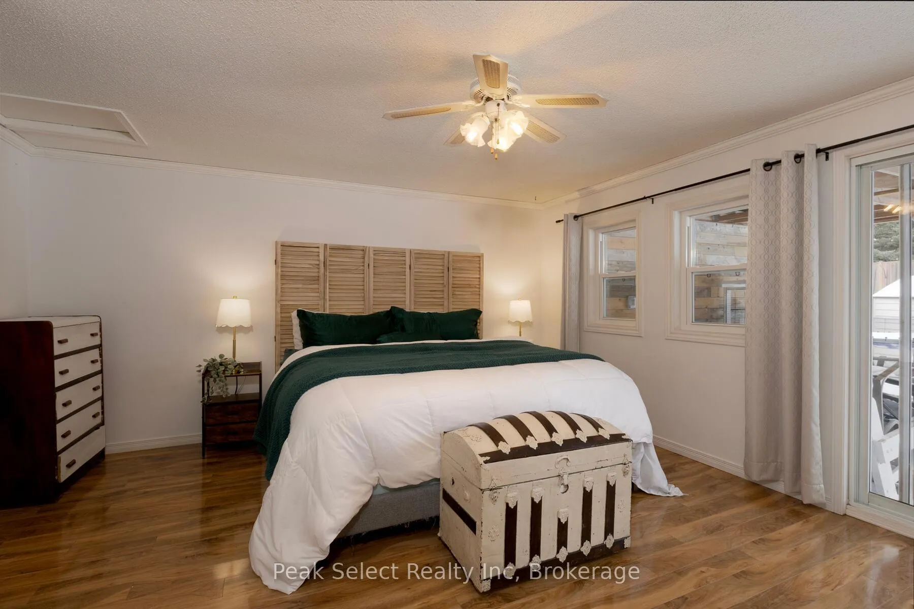 Photo 22 of 41 Southvale Road, St. Marys — HOMEH