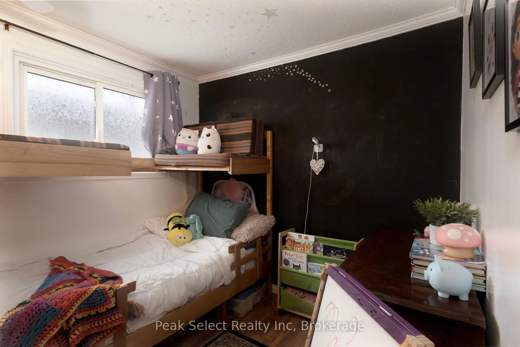 Photo 27 of 41 Southvale Road, St. Marys — HOMEH