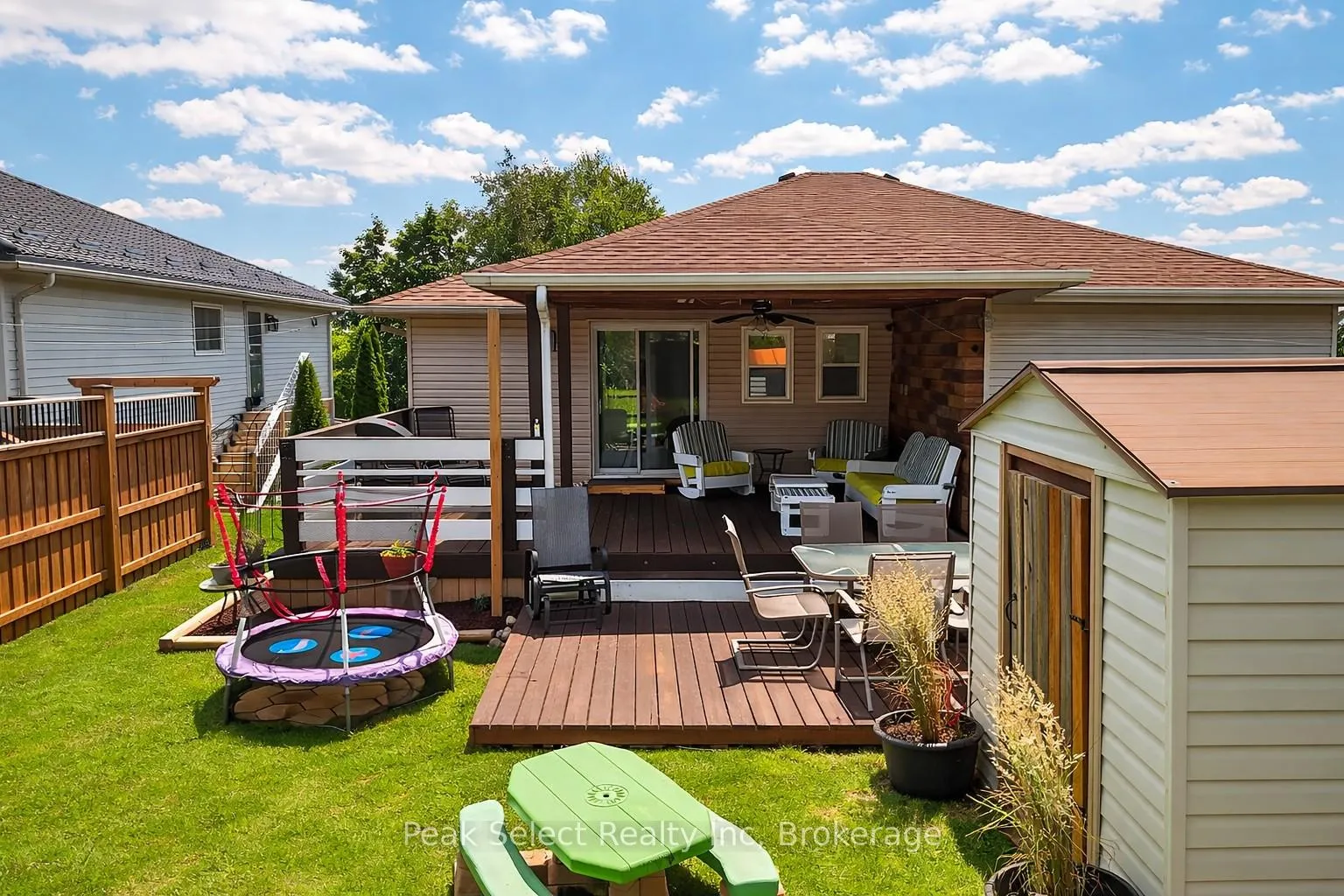 Photo 33 of 41 Southvale Road, St. Marys — HOMEH