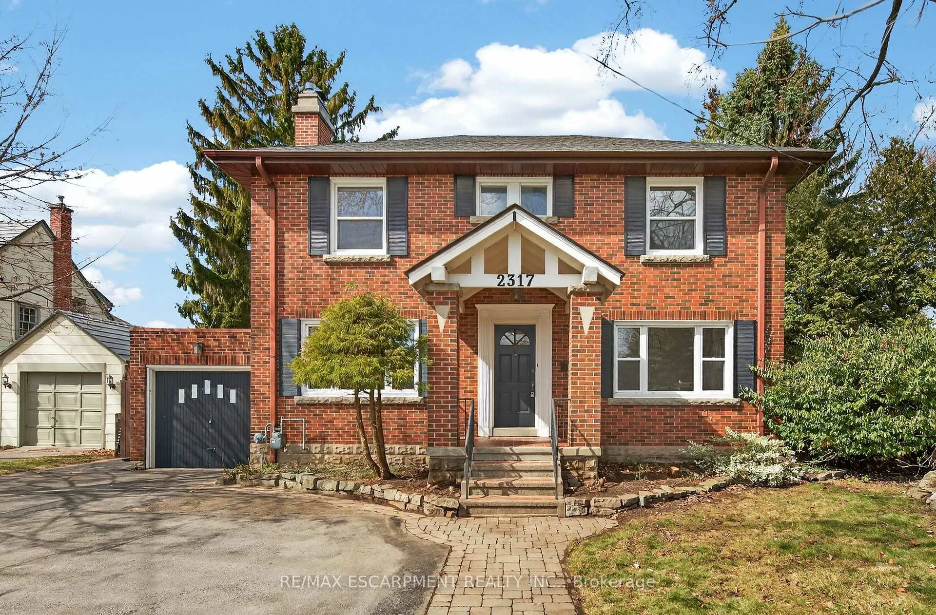 Photo 1 of 2317 Lakeshore Road, Burlington, Brant — HOMEH
