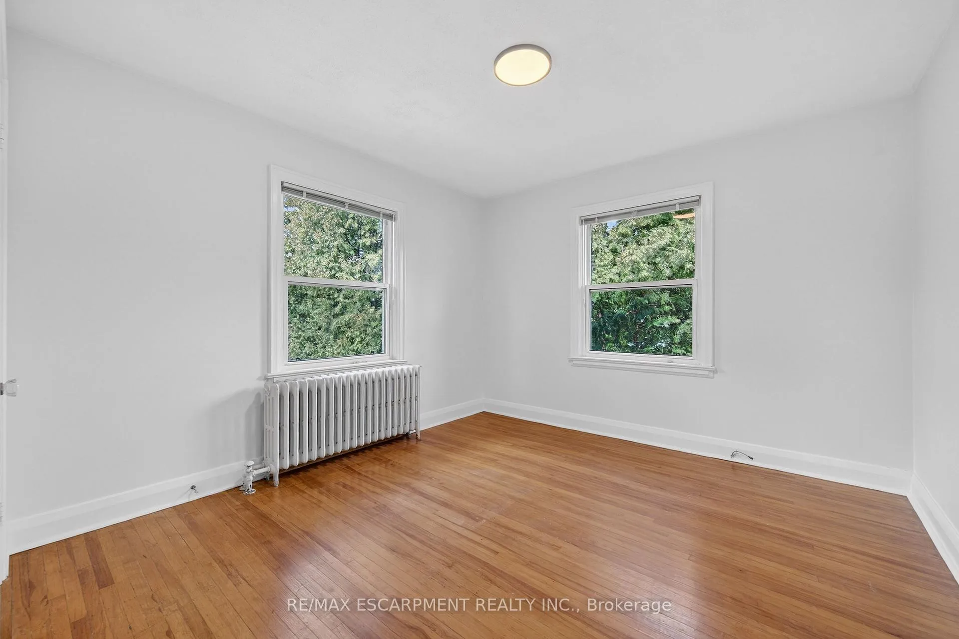 Photo 31 of 2317 Lakeshore Road, Burlington, Brant — HOMEH