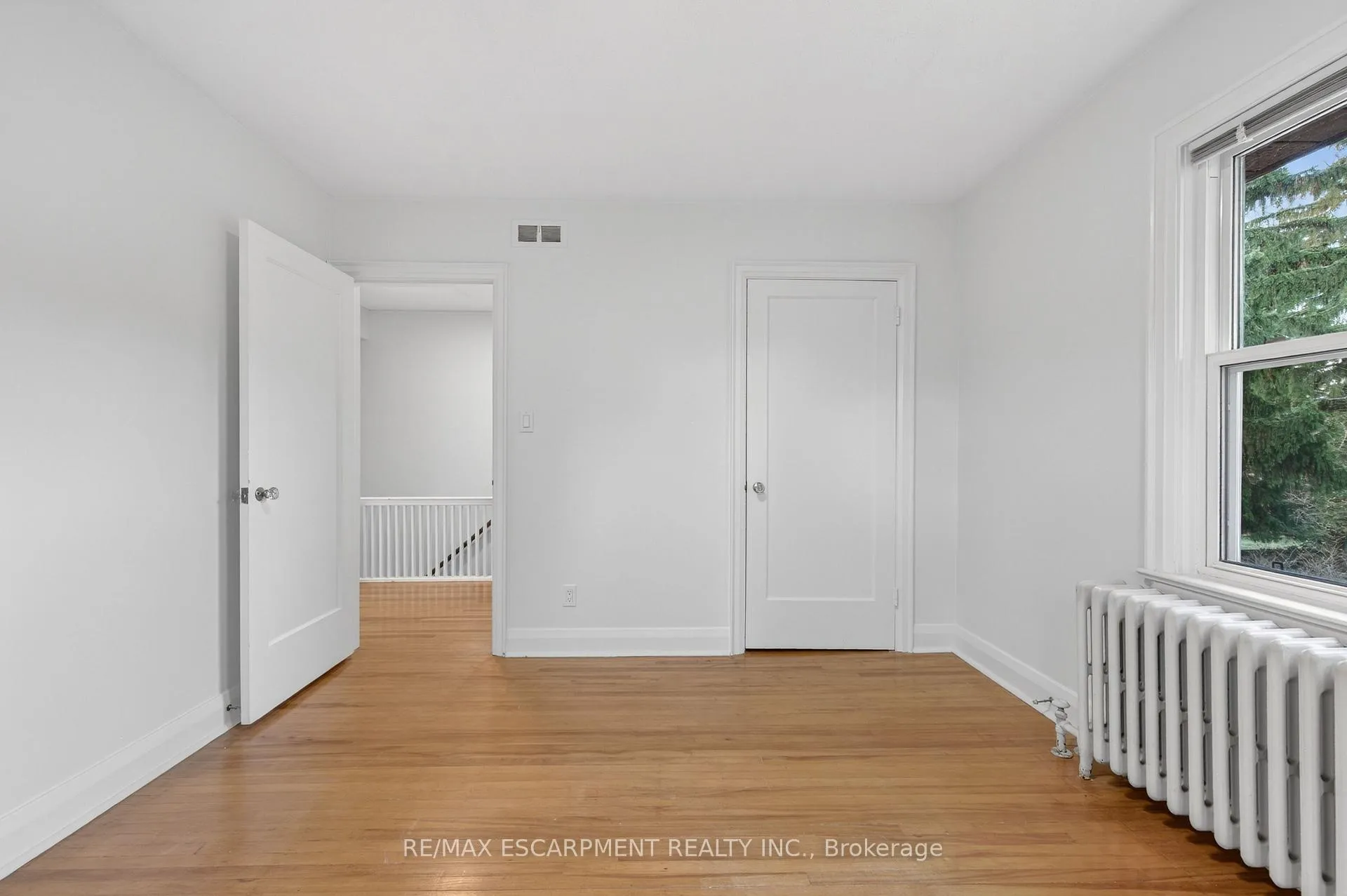 Photo 32 of 2317 Lakeshore Road, Burlington, Brant — HOMEH