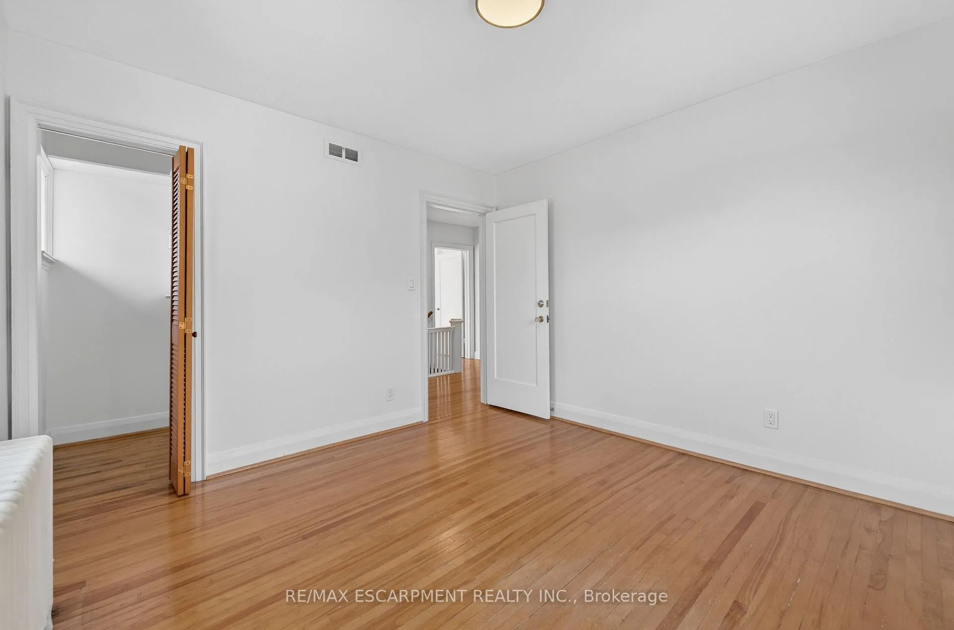 Photo 34 of 2317 Lakeshore Road, Burlington, Brant — HOMEH