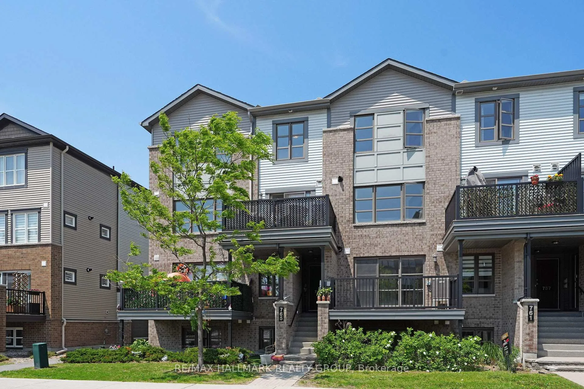 Photo 2 of 763 Chapman Mills Drive, Ottawa, Barrhaven - Strandherd — HOMEH