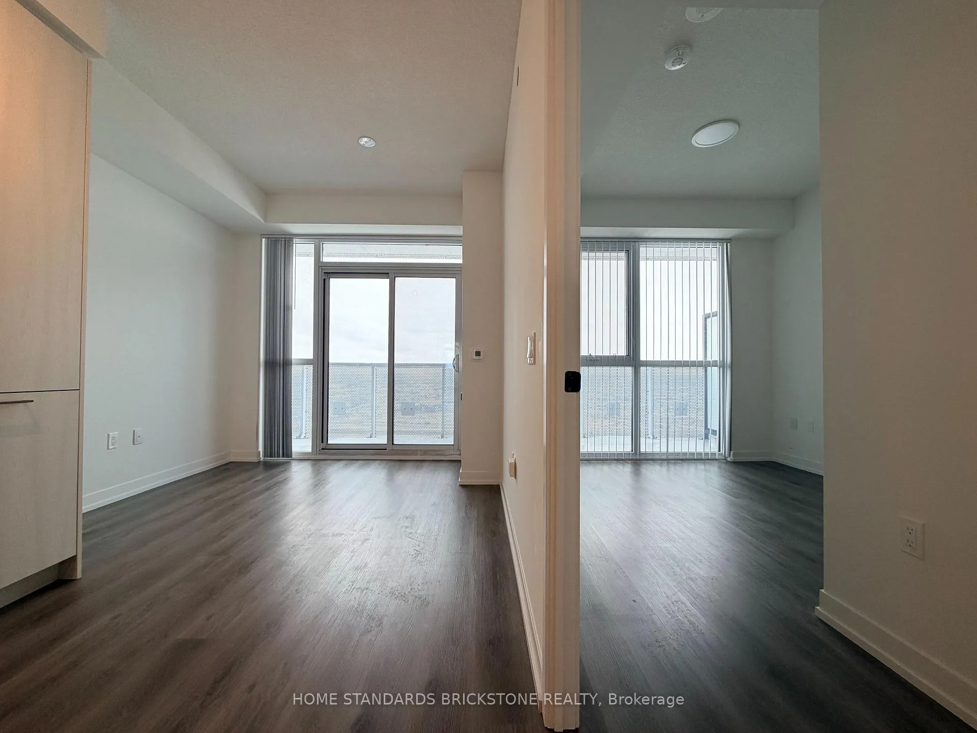 Photo 2 of Unit 2907, 225 Commerce Street, Vaughan, Vaughan Corporate Centre — HOMEH