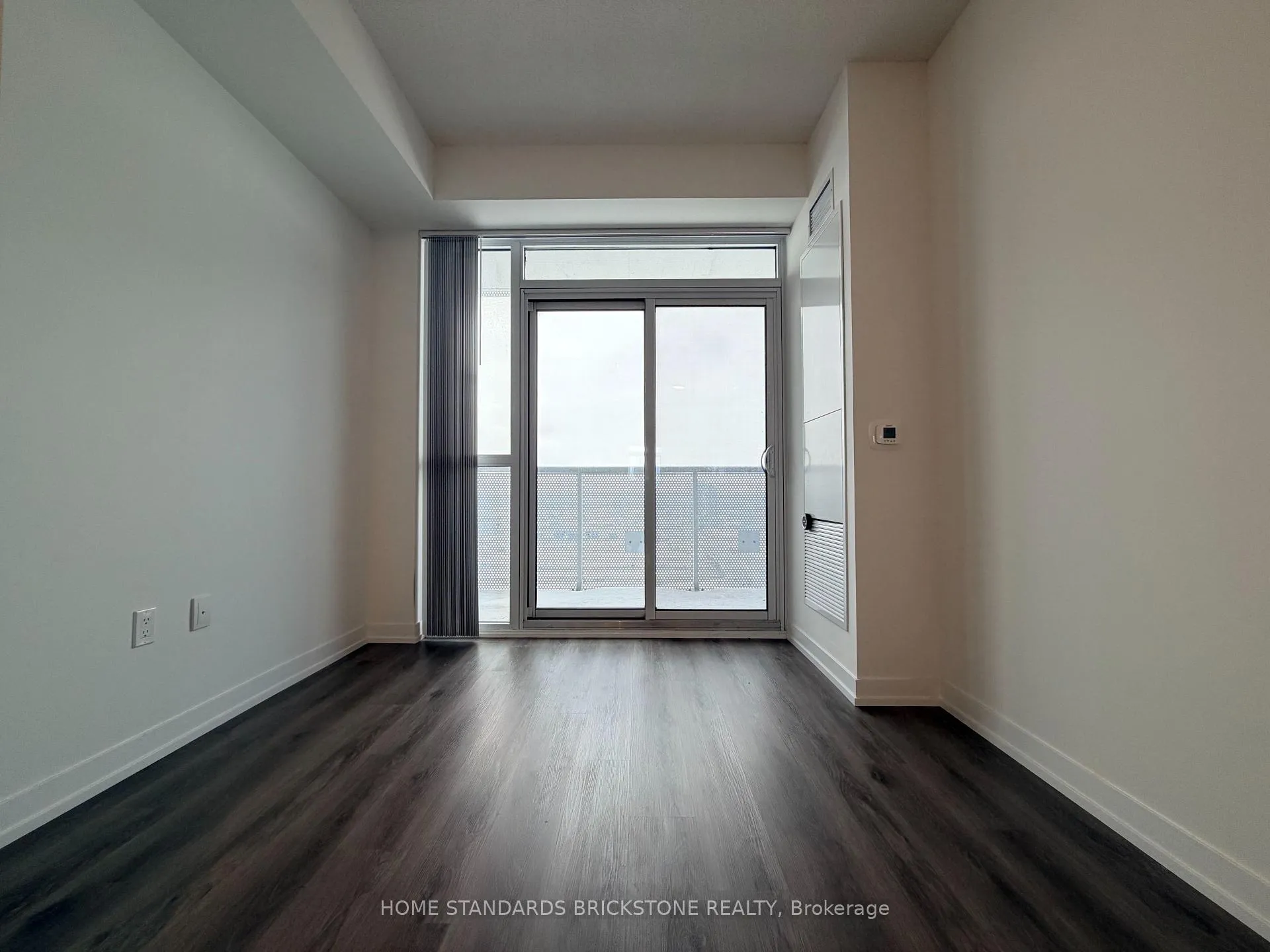 Photo 5 of Unit 2907, 225 Commerce Street, Vaughan, Vaughan Corporate Centre — HOMEH