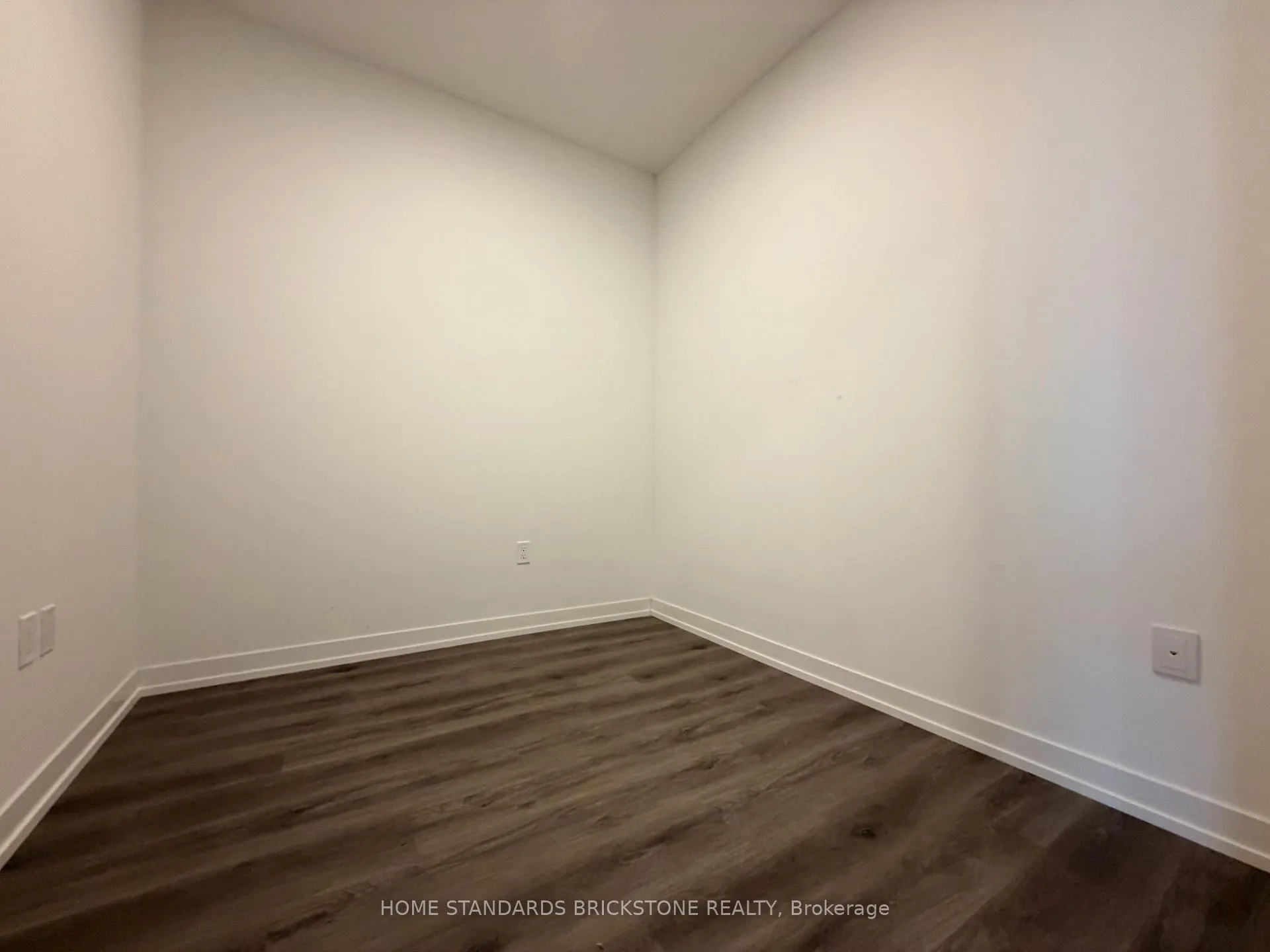 Photo 10 of Unit 2907, 225 Commerce Street, Vaughan, Vaughan Corporate Centre — HOMEH
