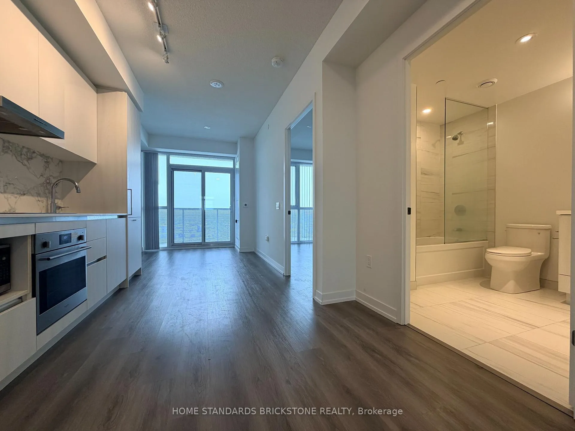 Photo 12 of Unit 2907, 225 Commerce Street, Vaughan, Vaughan Corporate Centre — HOMEH