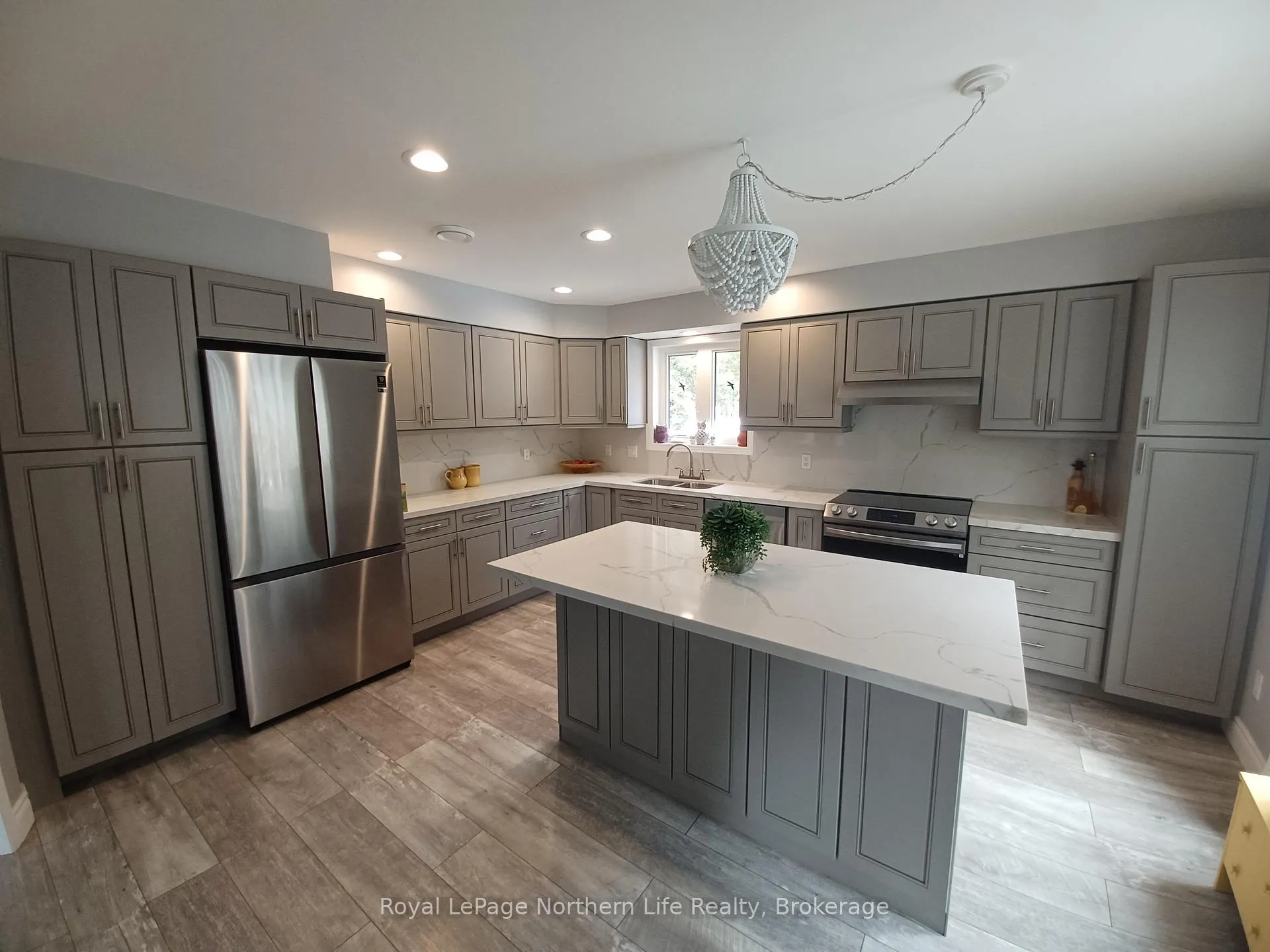 Photo 3 of 3221 Highway 17 E, Papineau-Cameron, Papineau Cameron — HOMEH