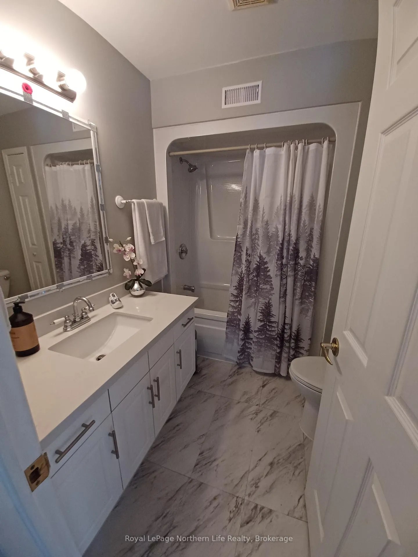 Photo 5 of 3221 Highway 17 E, Papineau-Cameron, Papineau Cameron — HOMEH