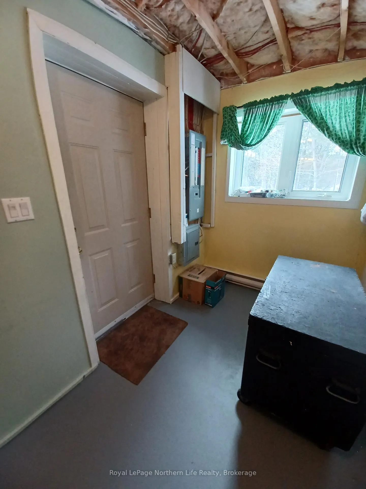 Photo 21 of 3221 Highway 17 E, Papineau-Cameron, Papineau Cameron — HOMEH