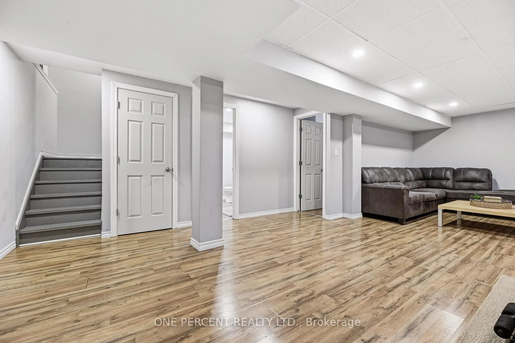 Photo 25 of 70 Galileo Drive, Hamilton, Lakeshore — HOMEH