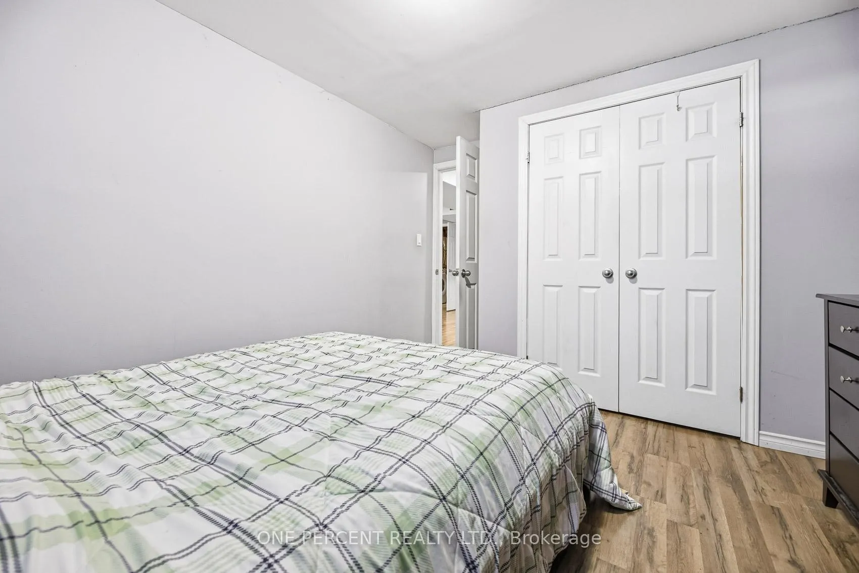 Photo 31 of 70 Galileo Drive, Hamilton, Lakeshore — HOMEH