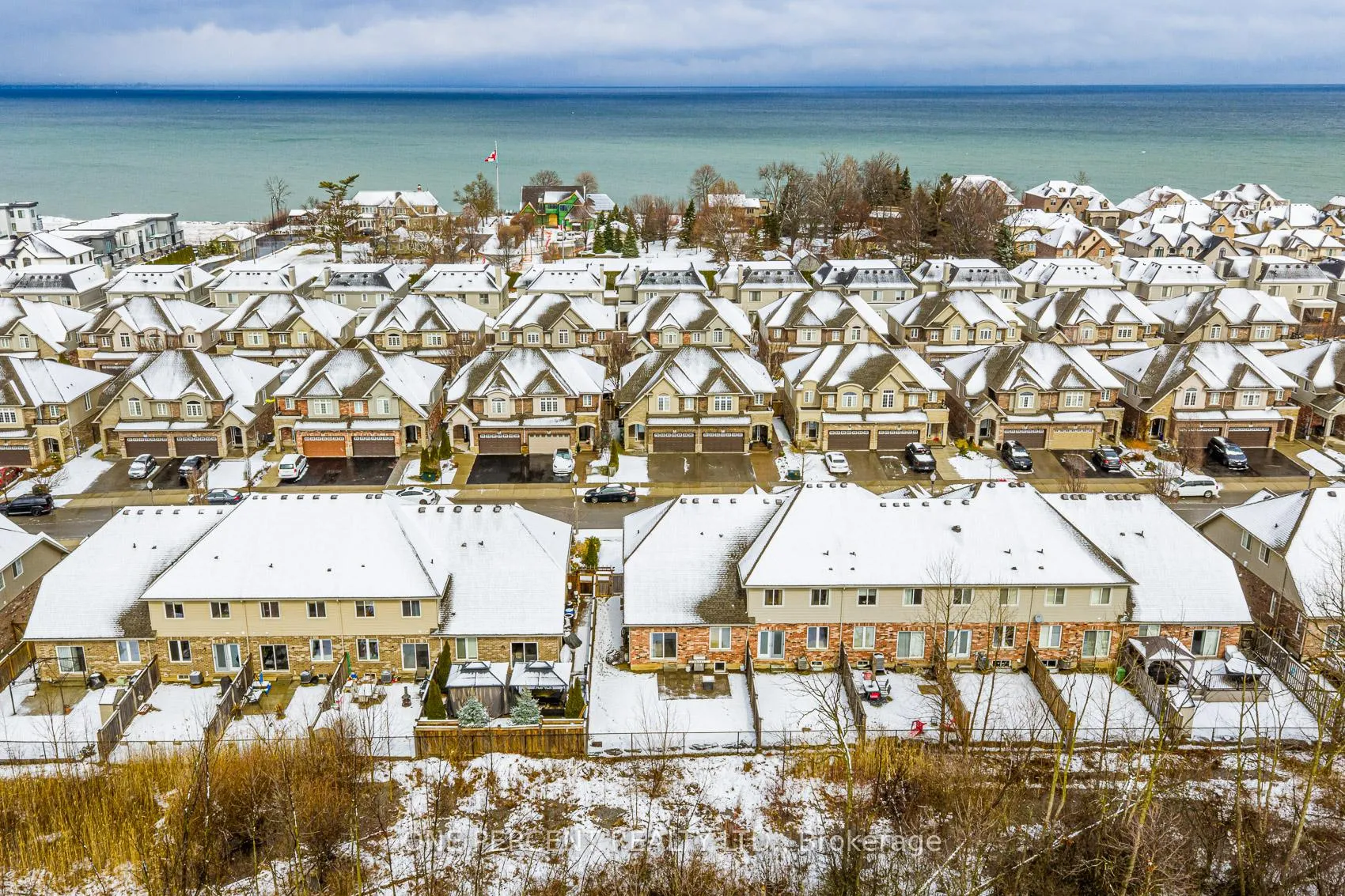 Photo 36 of 70 Galileo Drive, Hamilton, Lakeshore — HOMEH