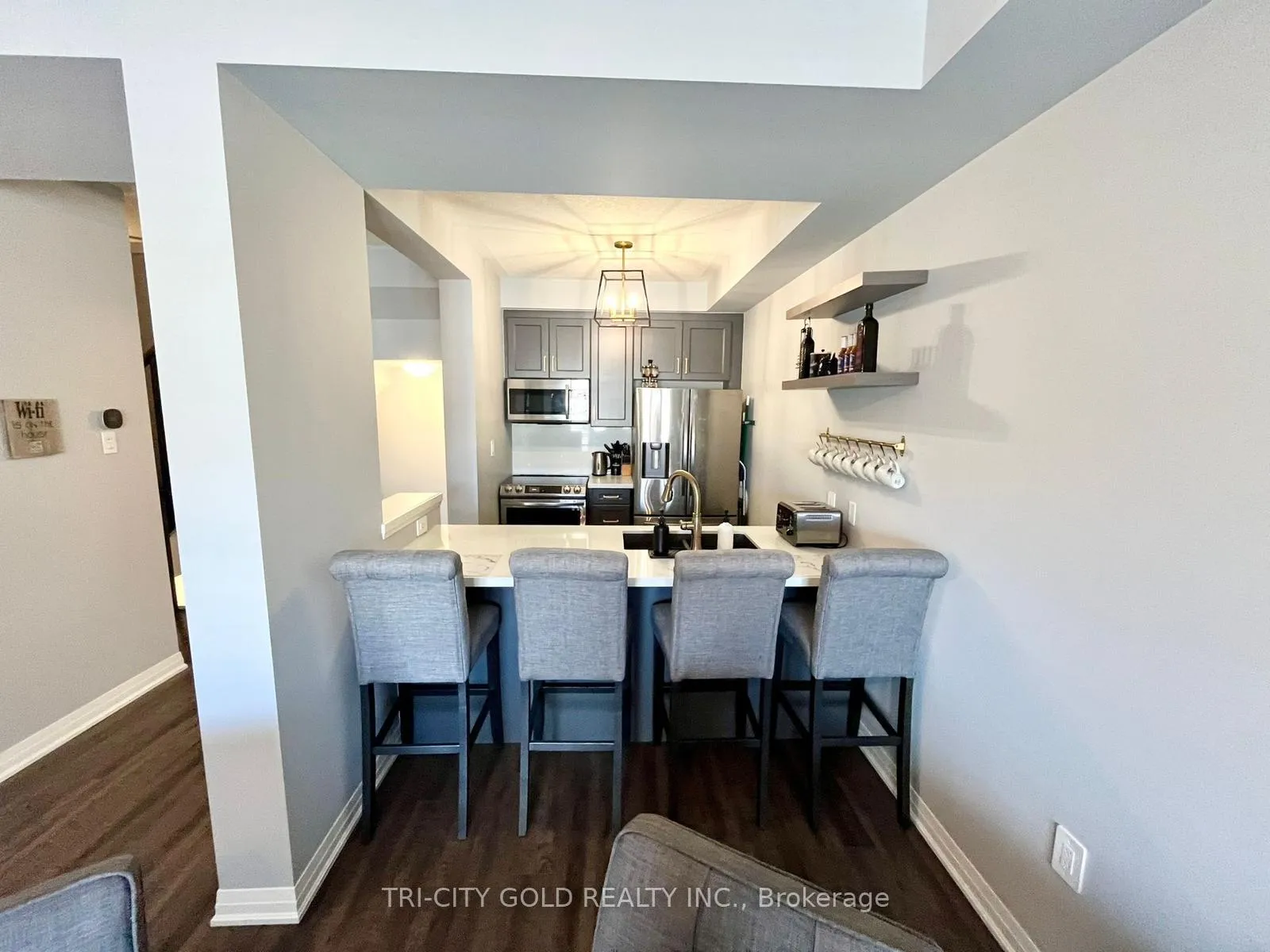 Photo 9 of 22 Waterlily Way, Hamilton, Stoney Creek — HOMEH