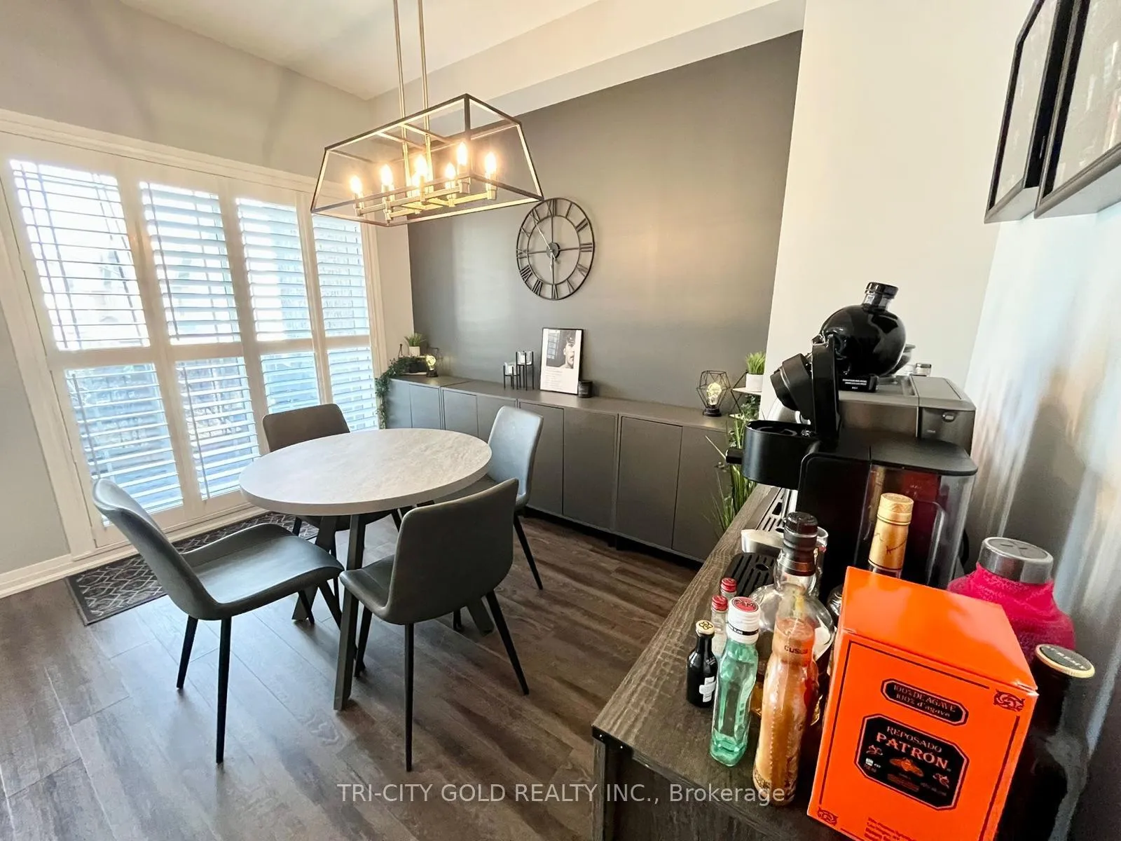 Photo 17 of 22 Waterlily Way, Hamilton, Stoney Creek — HOMEH